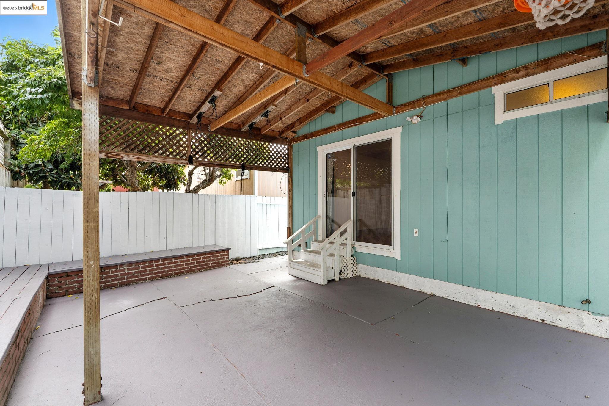 1011 Coalport St., San Pablo, California 94806, 4 Bedrooms Bedrooms, 8 Rooms Rooms,2 BathroomsBathrooms,Residential,For Sale,1011 Coalport St.,41106740