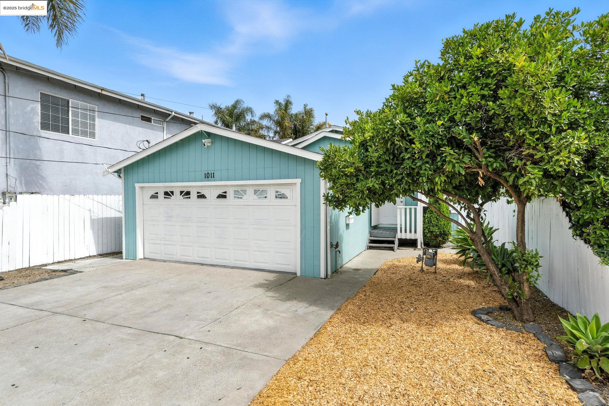 1011 Coalport St., San Pablo, California 94806, 4 Bedrooms Bedrooms, 8 Rooms Rooms,2 BathroomsBathrooms,Residential,For Sale,1011 Coalport St.,41106740