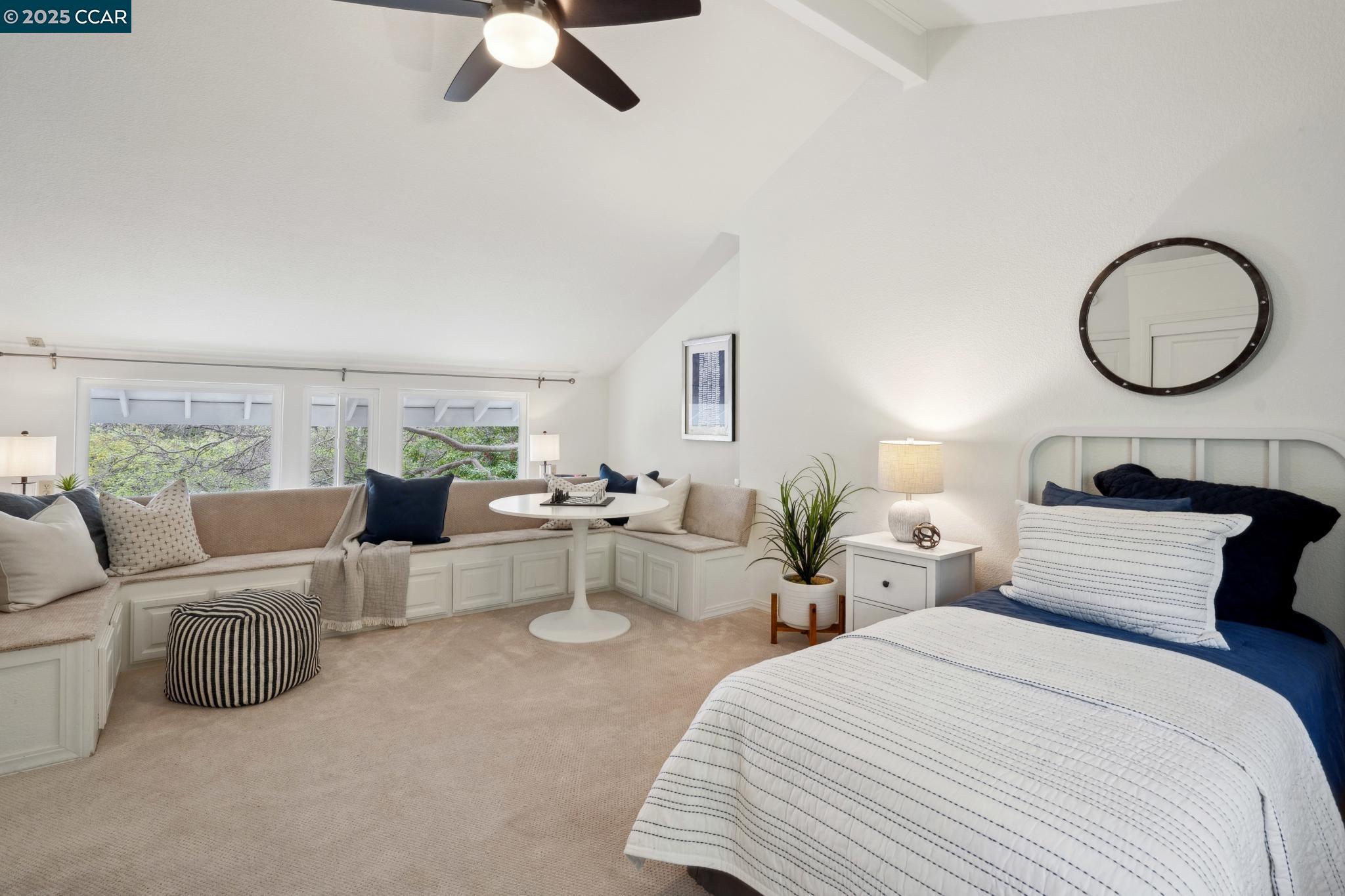 3555 Old Mountain View Dr, Lafayette, California 94549, 5 Bedrooms Bedrooms, 10 Rooms Rooms,3 BathroomsBathrooms,Residential Lease,For Rent,3555 Old Mountain View Dr,41106741