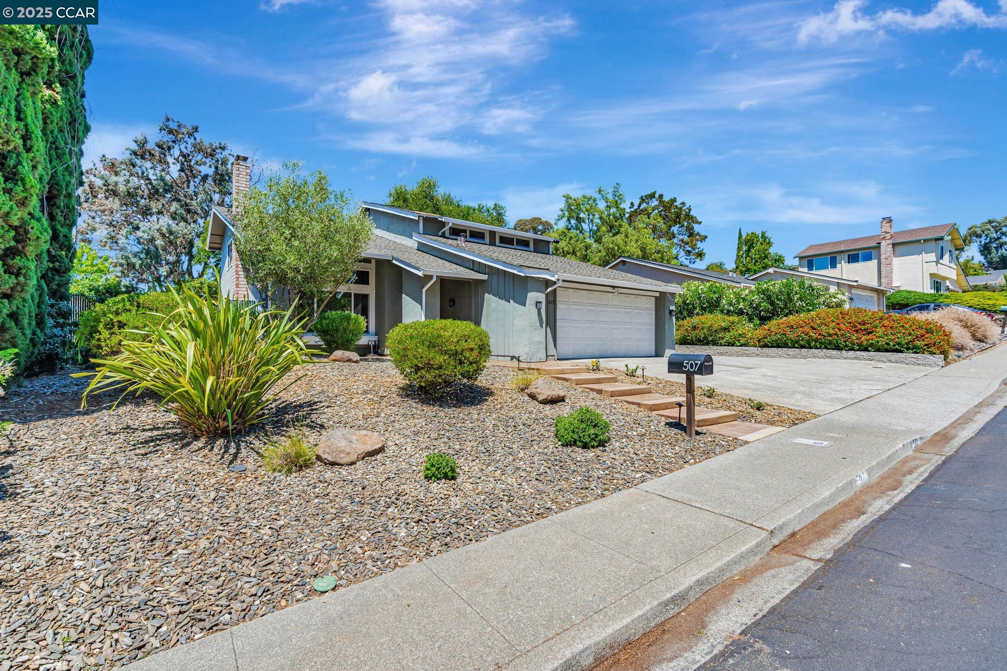 507 Hastings Dr, Benicia, California 94510, 4 Bedrooms Bedrooms, 9 Rooms Rooms,3 BathroomsBathrooms,Residential,For Sale,507 Hastings Dr,41106742