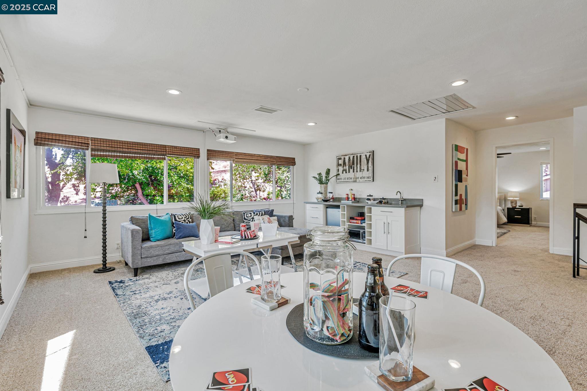 507 Hastings Dr, Benicia, California 94510, 4 Bedrooms Bedrooms, 9 Rooms Rooms,3 BathroomsBathrooms,Residential,For Sale,507 Hastings Dr,41106742