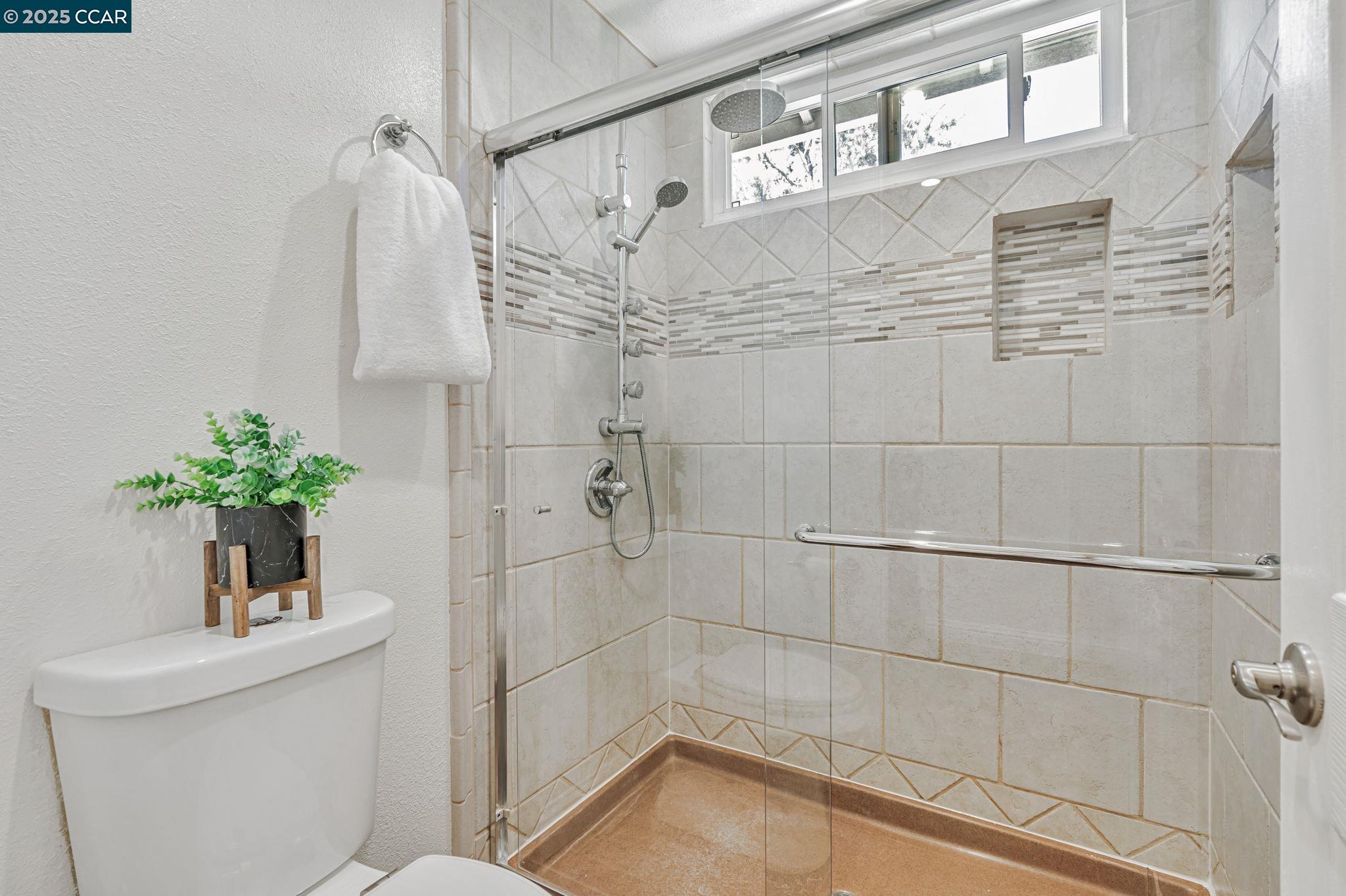 507 Hastings Dr, Benicia, California 94510, 4 Bedrooms Bedrooms, 9 Rooms Rooms,3 BathroomsBathrooms,Residential,For Sale,507 Hastings Dr,41106742