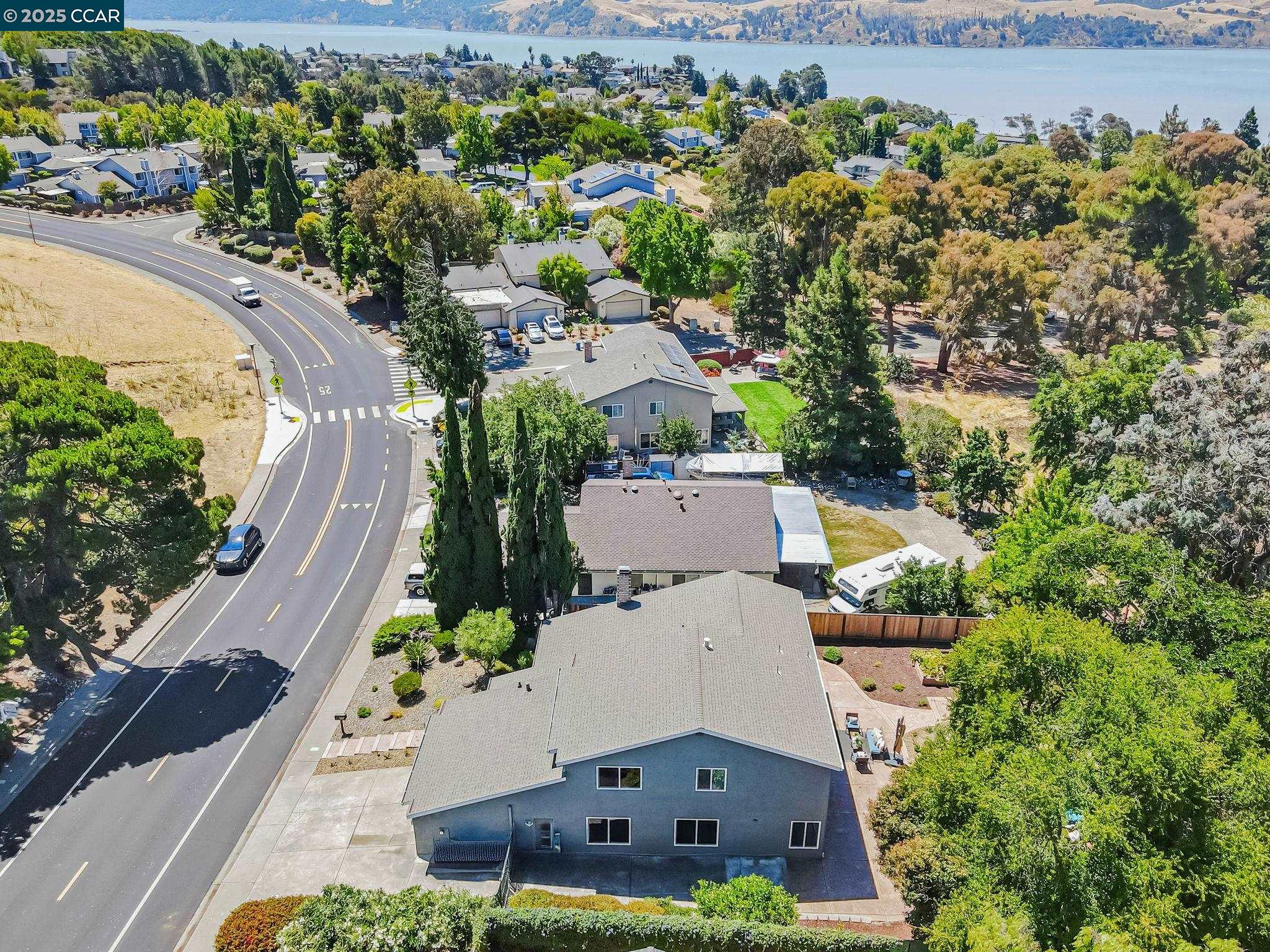507 Hastings Dr, Benicia, California 94510, 4 Bedrooms Bedrooms, 9 Rooms Rooms,3 BathroomsBathrooms,Residential,For Sale,507 Hastings Dr,41106742