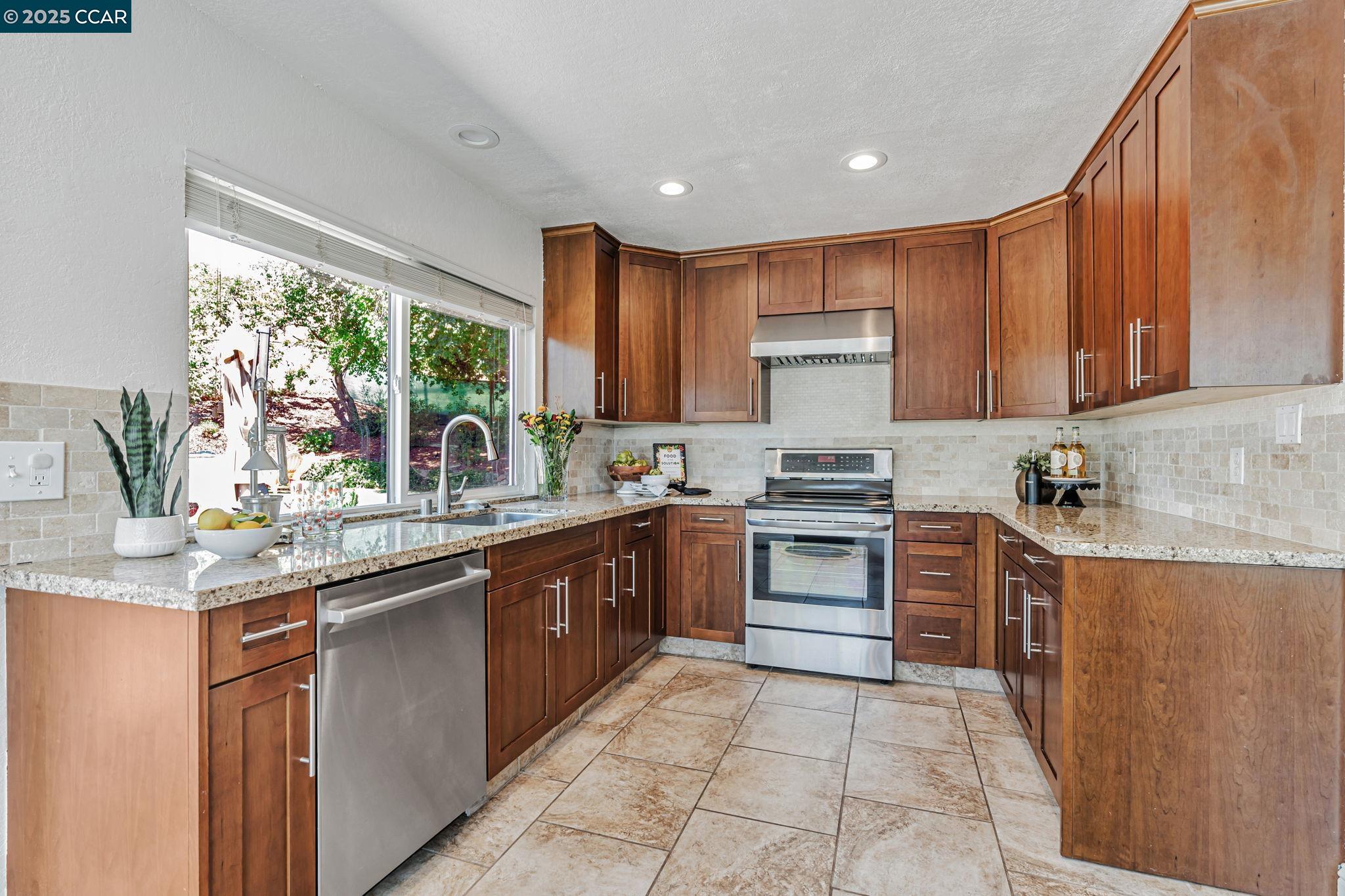 507 Hastings Dr, Benicia, California 94510, 4 Bedrooms Bedrooms, 9 Rooms Rooms,3 BathroomsBathrooms,Residential,For Sale,507 Hastings Dr,41106742