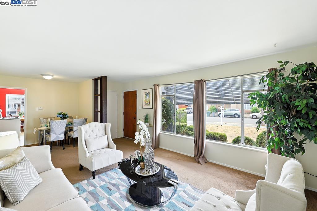 1677 Johnson St, San Leandro, California 94577, 3 Bedrooms Bedrooms, 5 Rooms Rooms,1 BathroomBathrooms,Residential,For Sale,1677 Johnson St,41106743