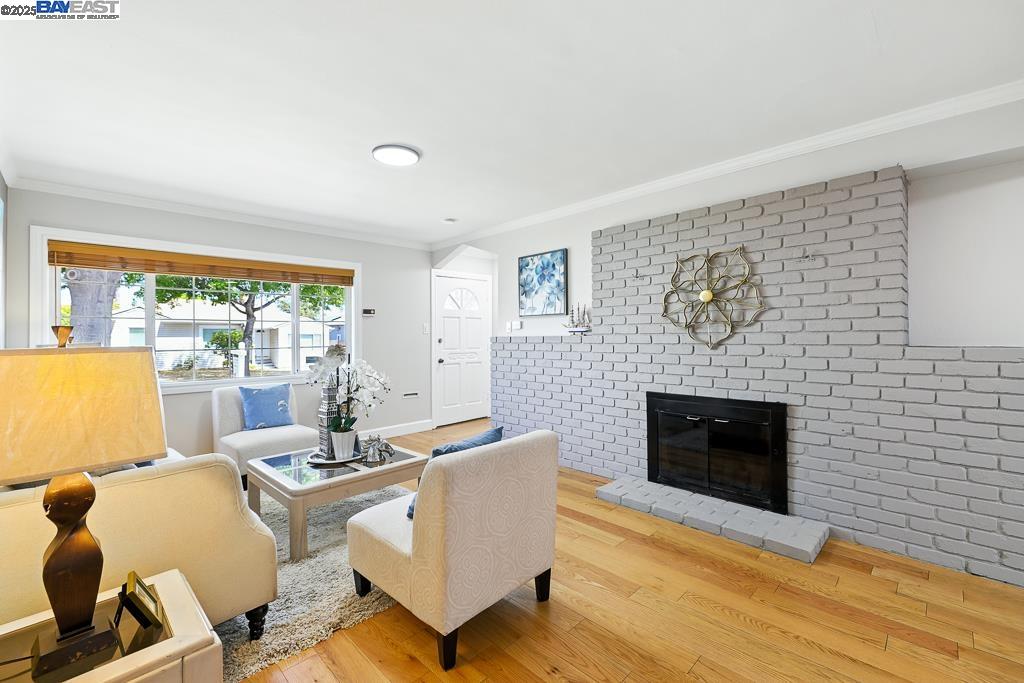 825 Billings Blvd, San Leandro, California 94577, 3 Bedrooms Bedrooms, 6 Rooms Rooms,2 BathroomsBathrooms,Residential,For Sale,825 Billings Blvd,41106748