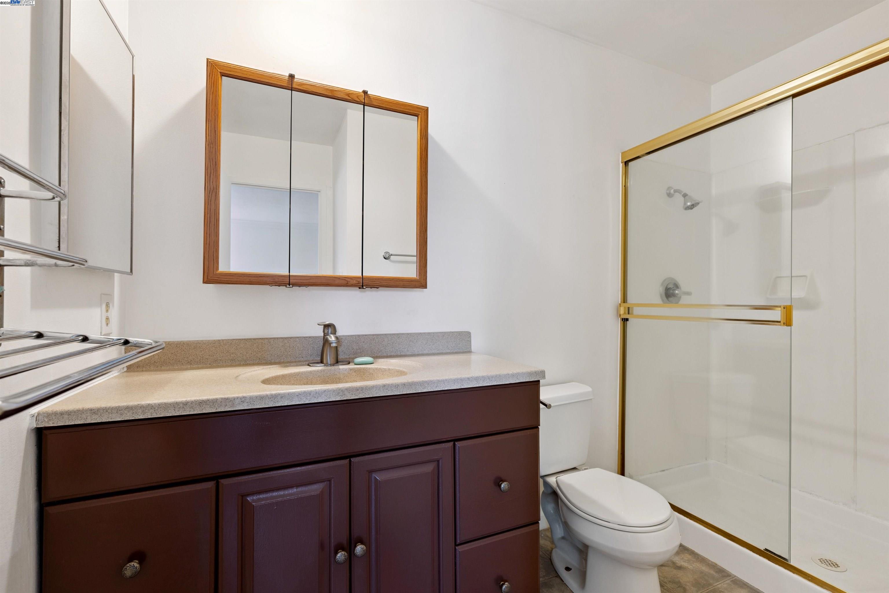 100 Kinross Drive # 42, Walnut Creek, California 94598, 2 Bedrooms Bedrooms, 6 Rooms Rooms,2 BathroomsBathrooms,Residential,For Sale,100 Kinross Drive # 42,41106749