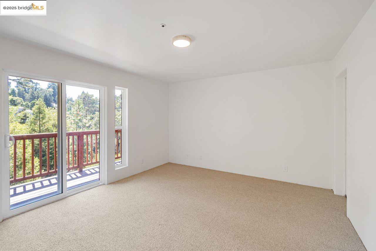 6659 Exeter Dr, Oakland, California 94611, 4 Bedrooms Bedrooms, 8 Rooms Rooms,2 BathroomsBathrooms,Residential,For Sale,6659 Exeter Dr,41106750