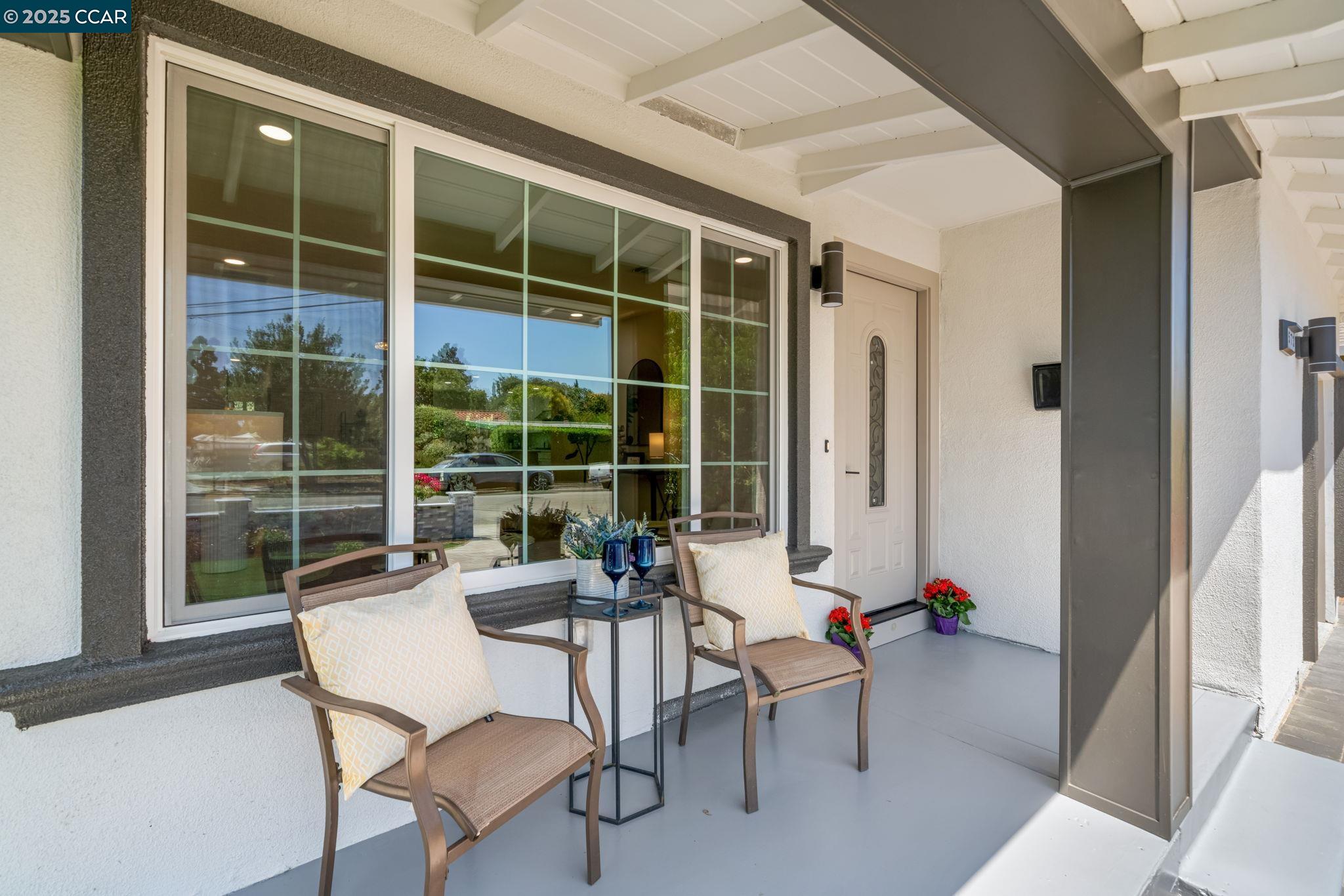 573 worley Ave., Sunnyvale, California 94085, 4 Bedrooms Bedrooms, 10 Rooms Rooms,2 BathroomsBathrooms,Residential,For Sale,573 worley Ave.,41106751