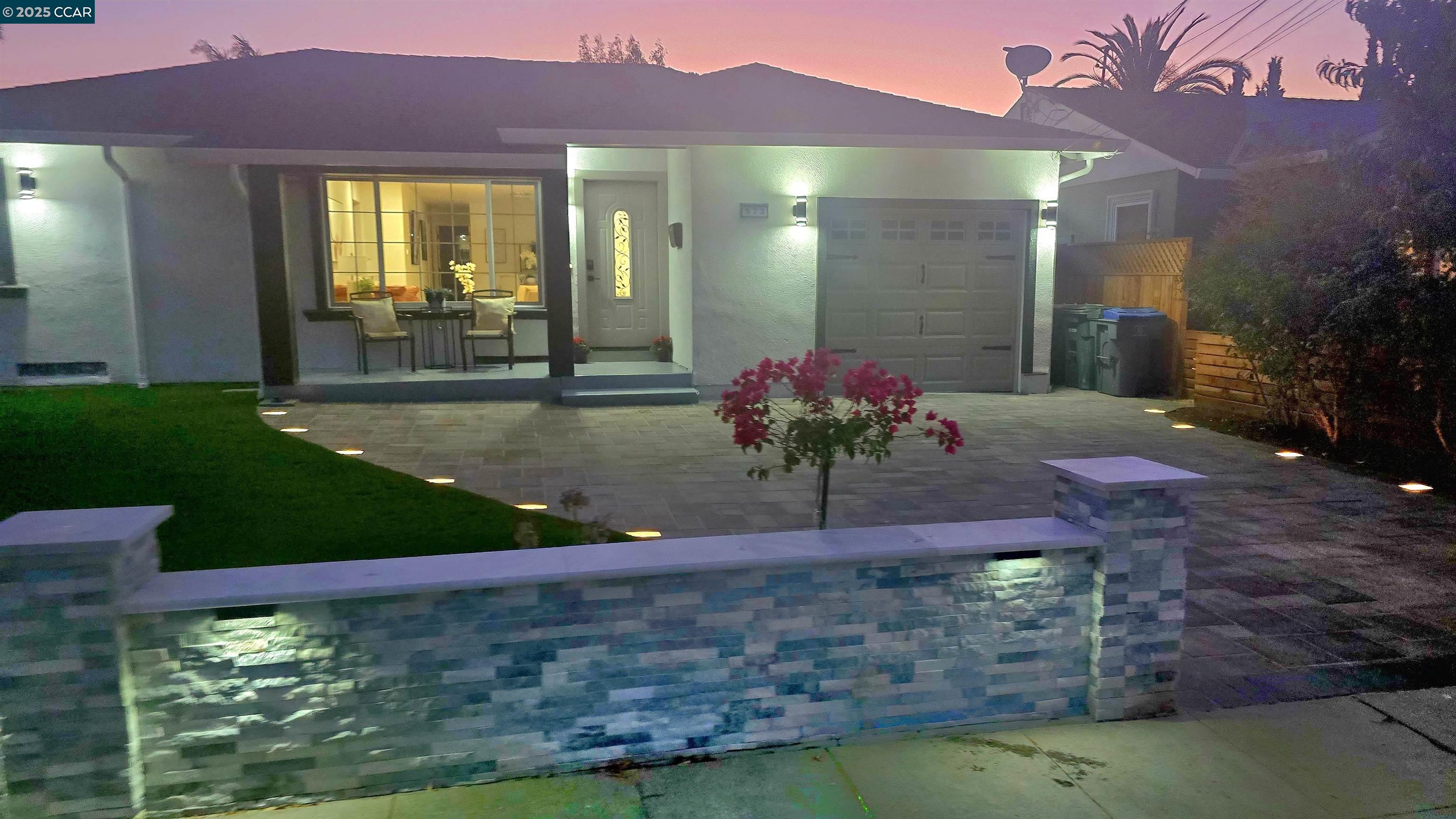 573 worley Ave., Sunnyvale, California 94085, 4 Bedrooms Bedrooms, 10 Rooms Rooms,2 BathroomsBathrooms,Residential,For Sale,573 worley Ave.,41106751