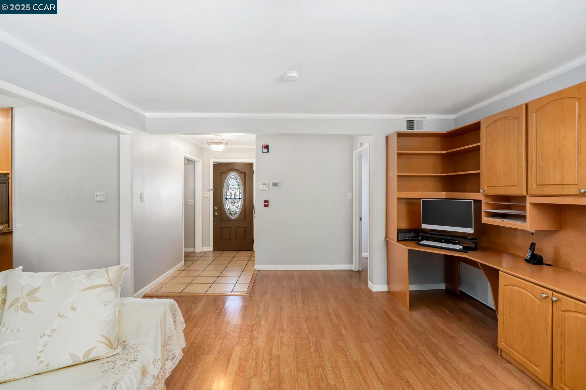 Detail Gallery Image 15 of 35 For 1216 Sherlock Way, Concord,  CA 94521 - 4 Beds | 2 Baths