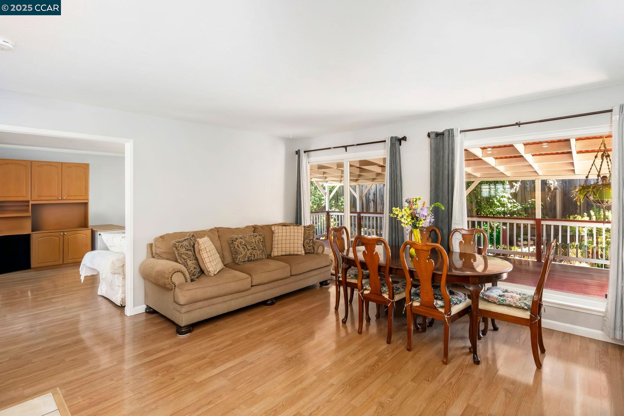 Detail Gallery Image 21 of 35 For 1216 Sherlock Way, Concord,  CA 94521 - 4 Beds | 2 Baths