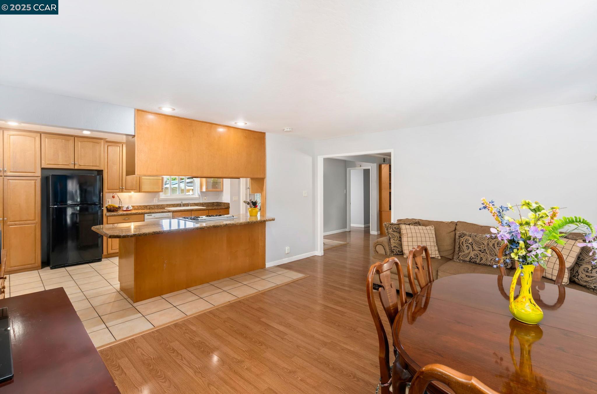 Detail Gallery Image 22 of 35 For 1216 Sherlock Way, Concord,  CA 94521 - 4 Beds | 2 Baths