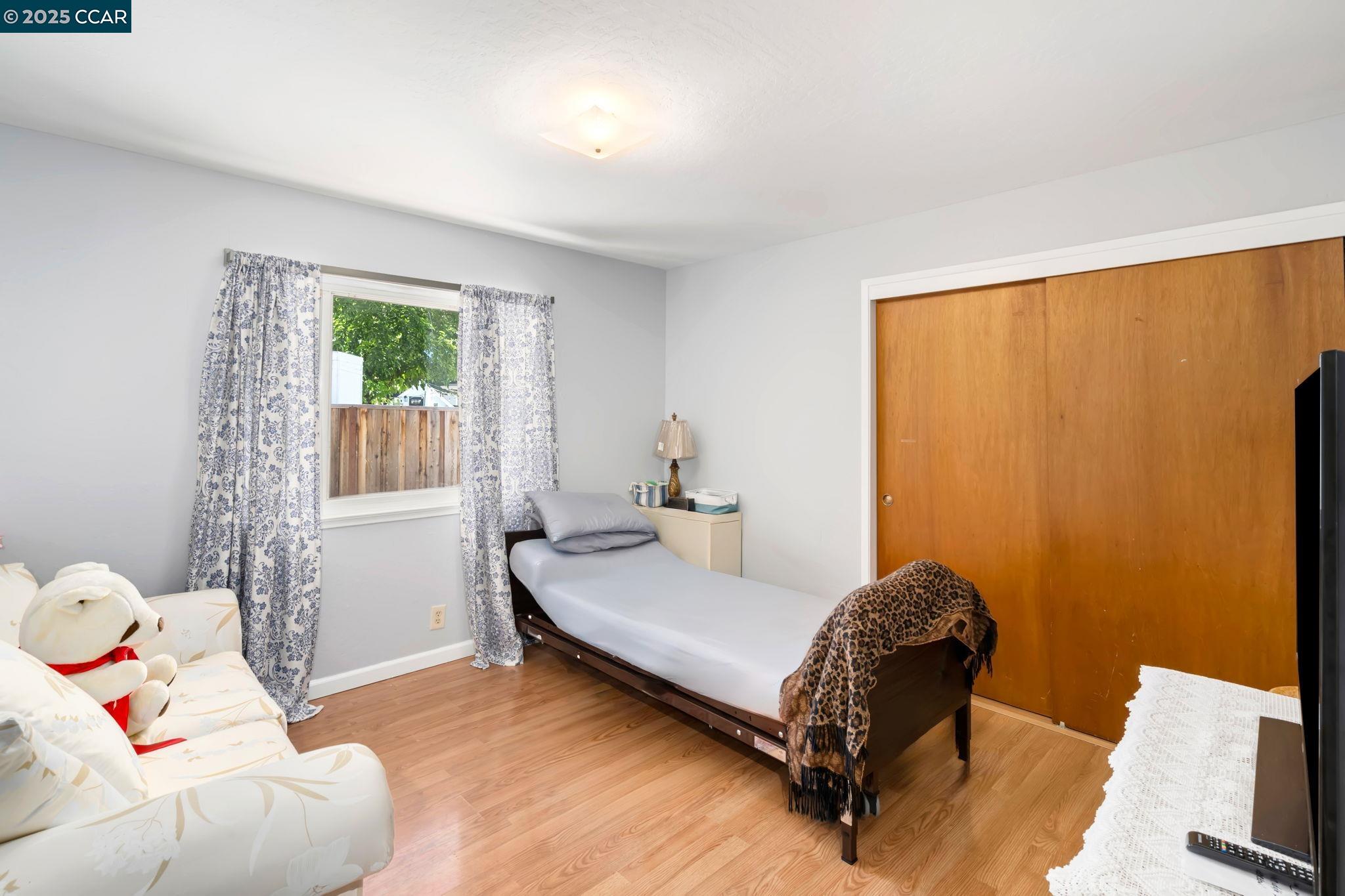 Detail Gallery Image 30 of 35 For 1216 Sherlock Way, Concord,  CA 94521 - 4 Beds | 2 Baths