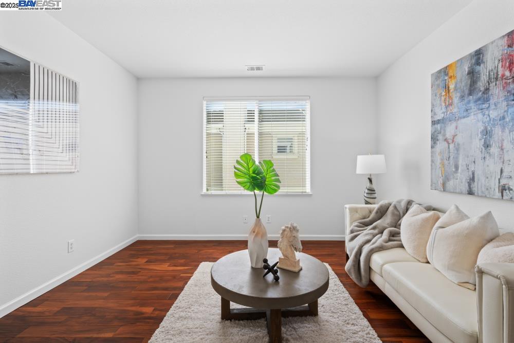 Detail Gallery Image 25 of 59 For 1525 Whispering Oaks Way, Pleasanton,  CA 94566 - 4 Beds | 3/1 Baths