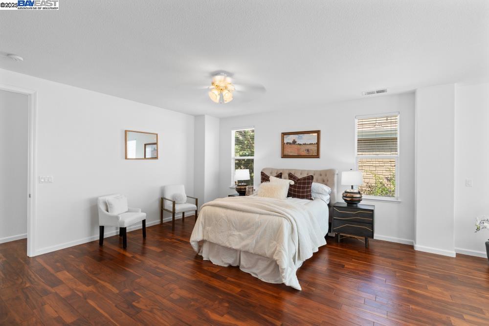 Detail Gallery Image 31 of 59 For 1525 Whispering Oaks Way, Pleasanton,  CA 94566 - 4 Beds | 3/1 Baths