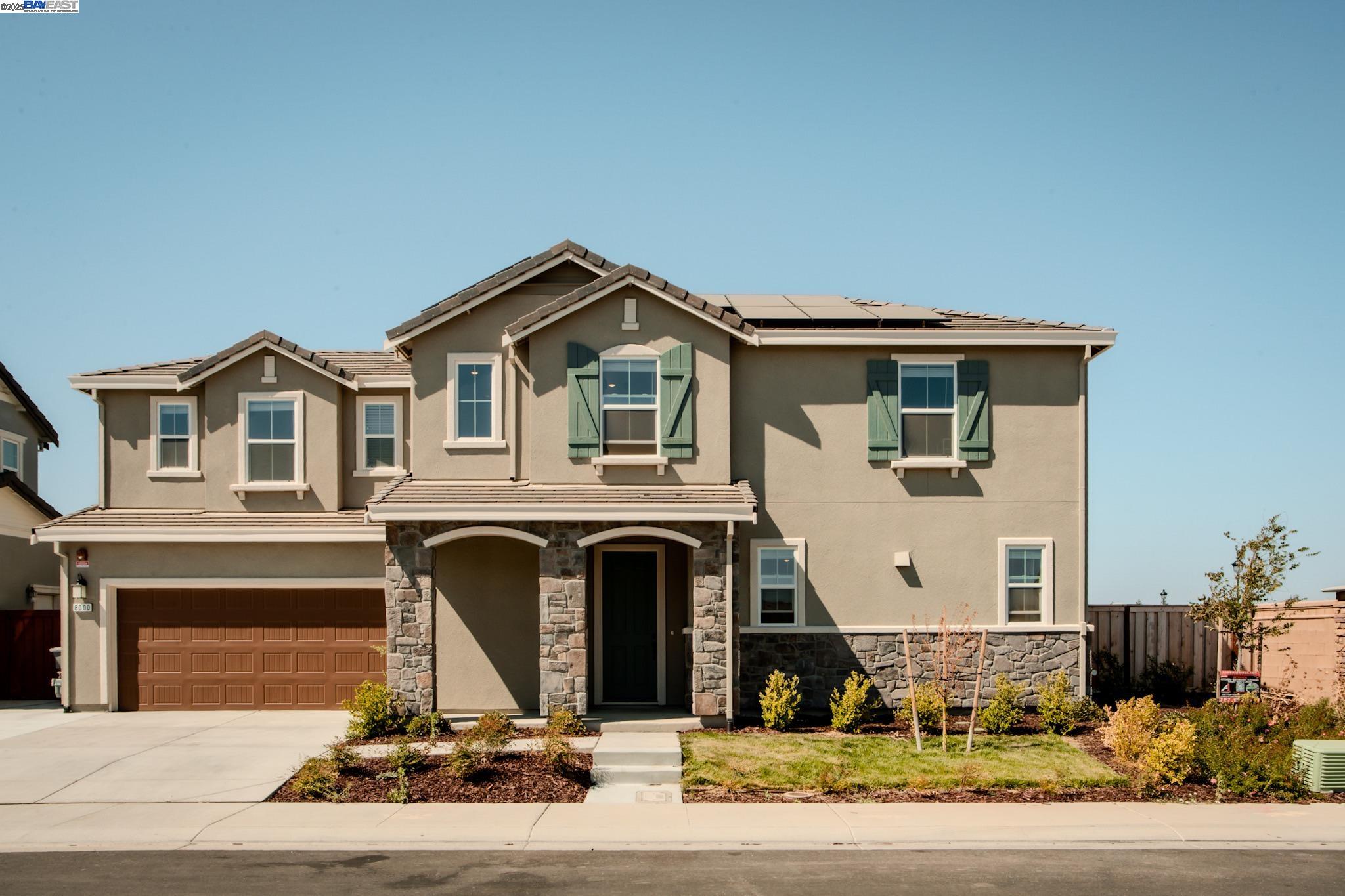 Detail Gallery Image 1 of 17 For 8000 Carpenter Court, Vacaville,  CA 95687 - 3 Beds | 2/1 Baths
