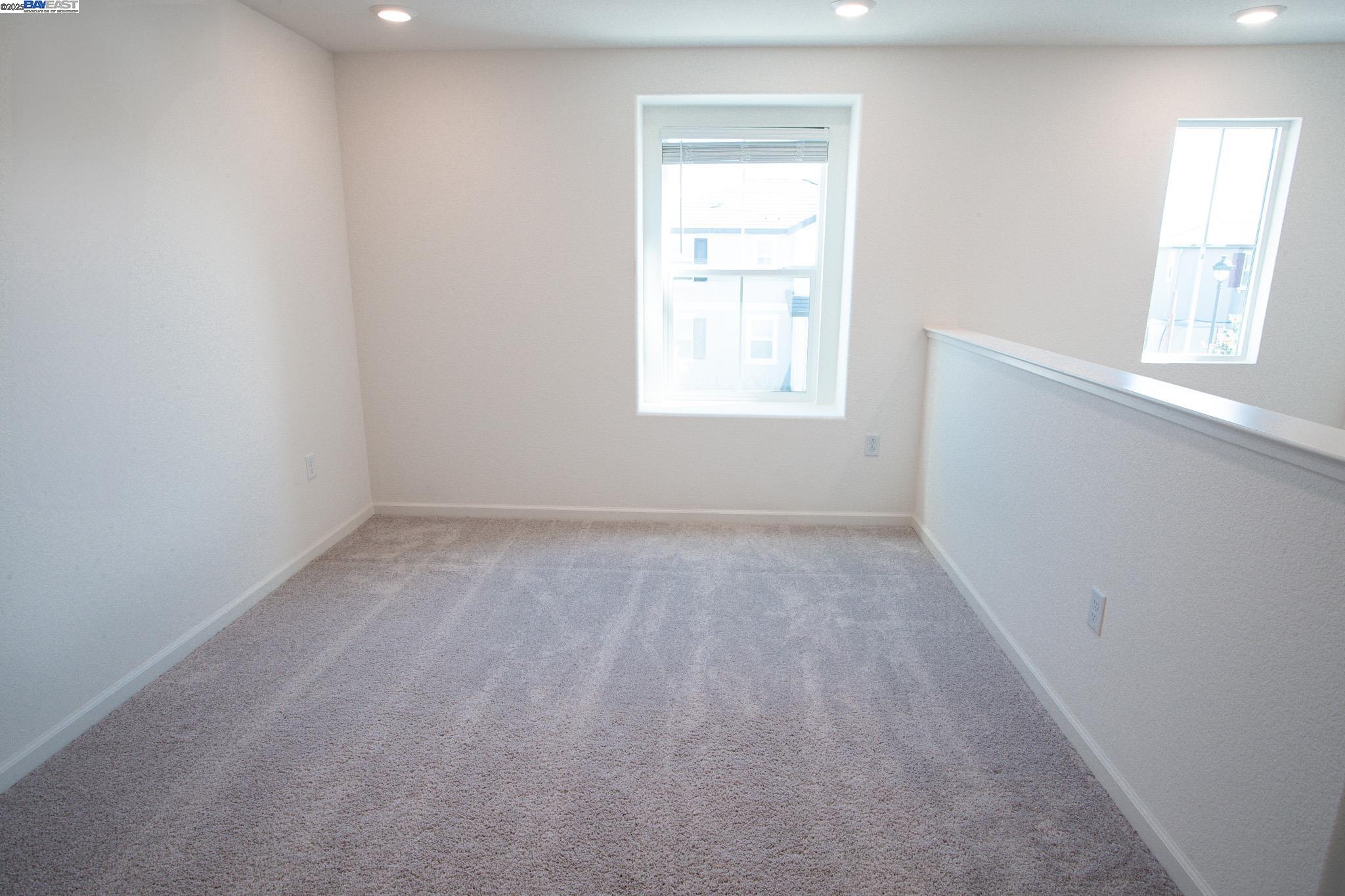 Detail Gallery Image 16 of 17 For 8000 Carpenter Court, Vacaville,  CA 95687 - 3 Beds | 2/1 Baths