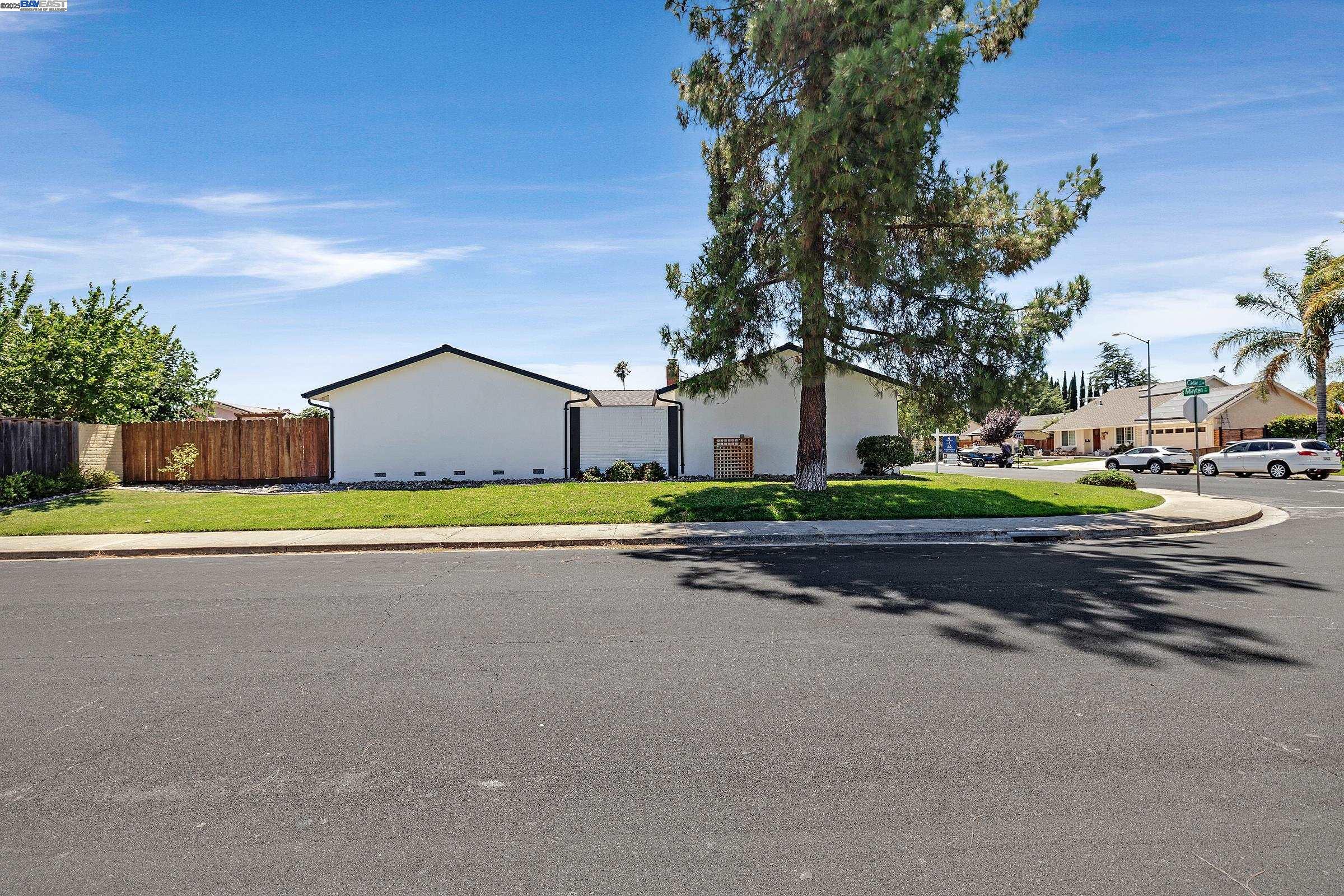Detail Gallery Image 44 of 45 For 693 Mayten Dr, Livermore,  CA 94551 - 4 Beds | 2 Baths
