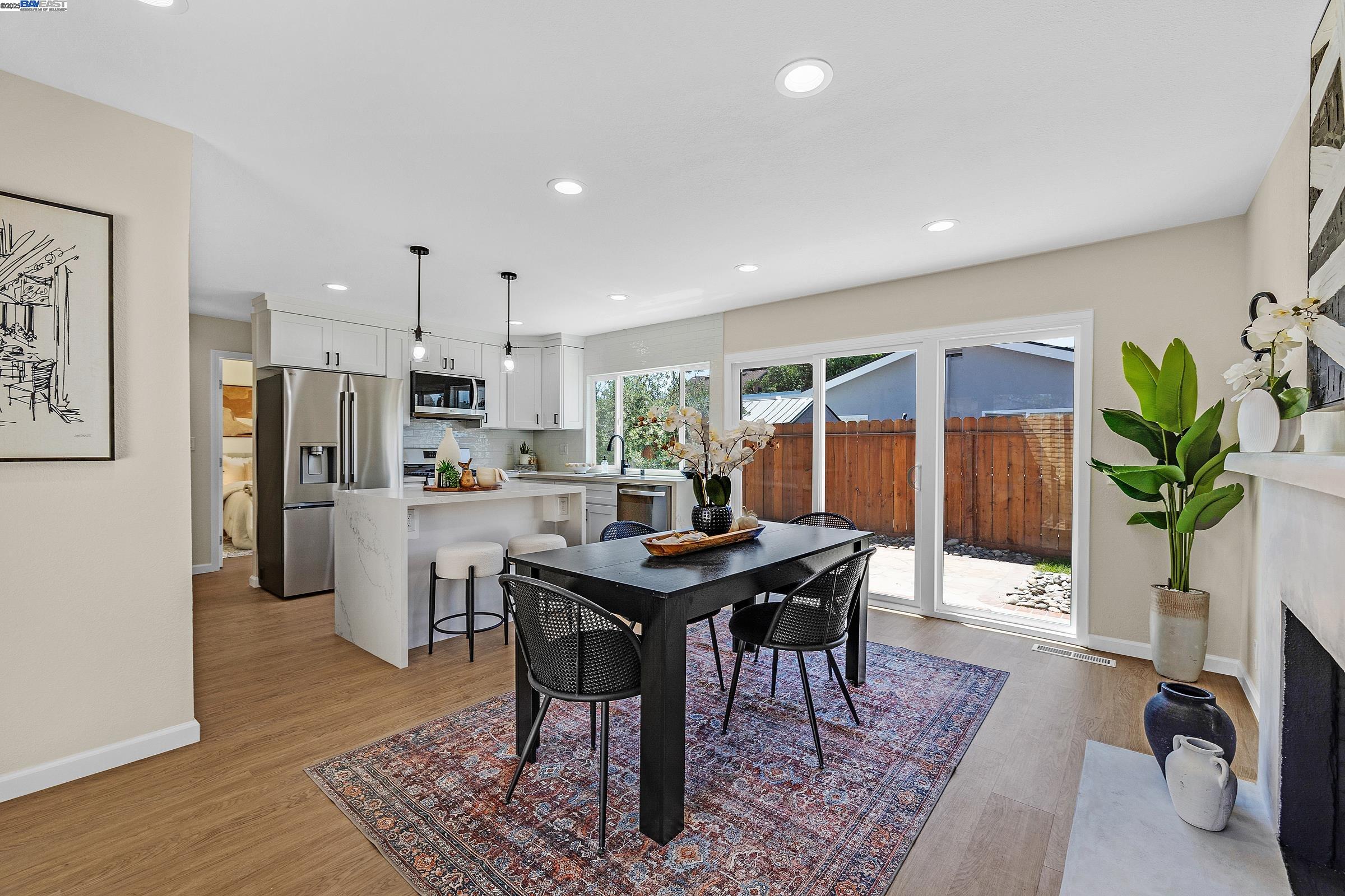 Detail Gallery Image 8 of 45 For 693 Mayten Dr, Livermore,  CA 94551 - 4 Beds | 2 Baths