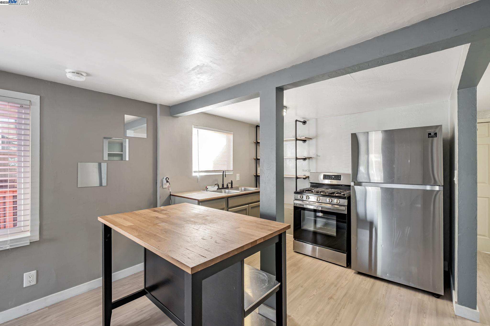 Detail Gallery Image 10 of 33 For 118 Sycamore St, Fremont,  CA 94536 - 2 Beds | 1 Baths