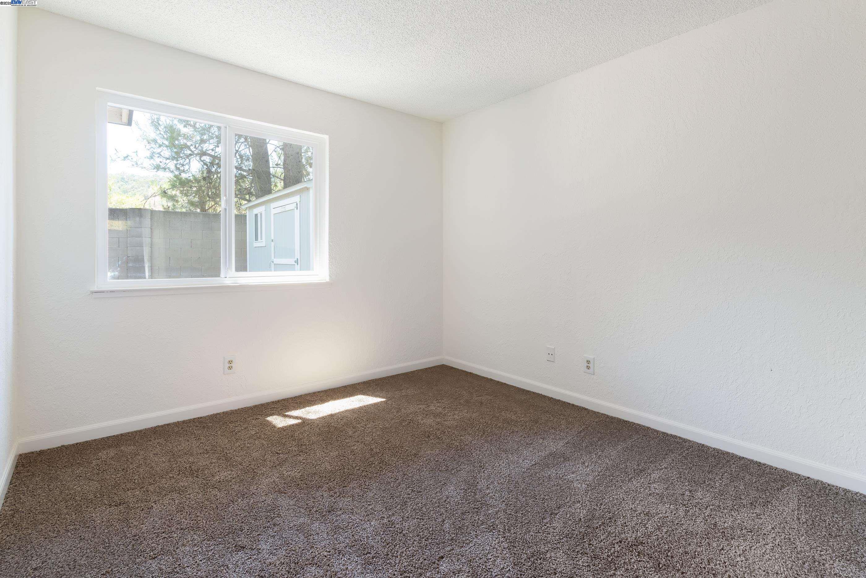 Detail Gallery Image 21 of 42 For 5644 Alhambra Hills Ct, Martinez,  CA 94553 - 4 Beds | 3 Baths