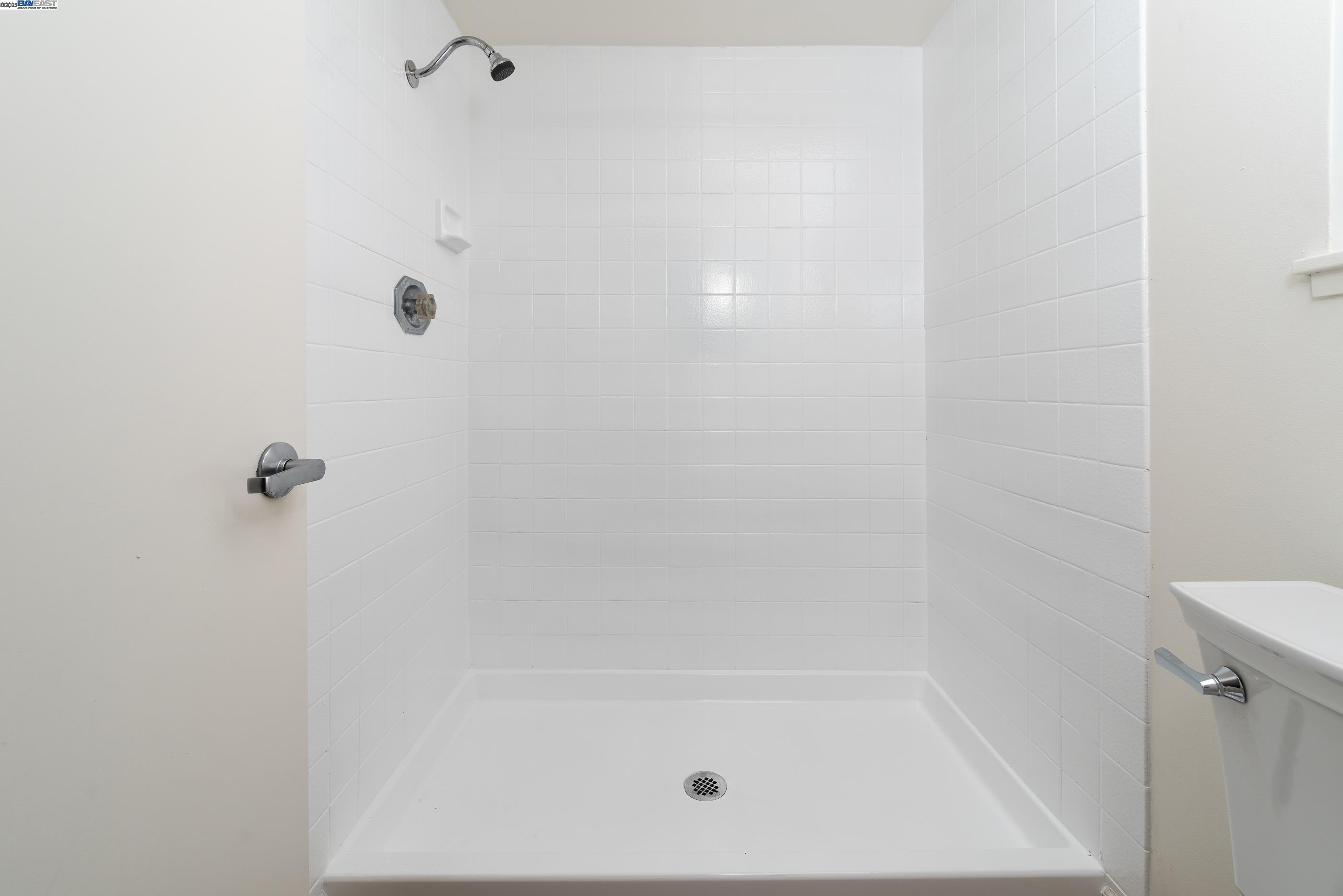 Detail Gallery Image 34 of 42 For 5644 Alhambra Hills Ct, Martinez,  CA 94553 - 4 Beds | 3 Baths