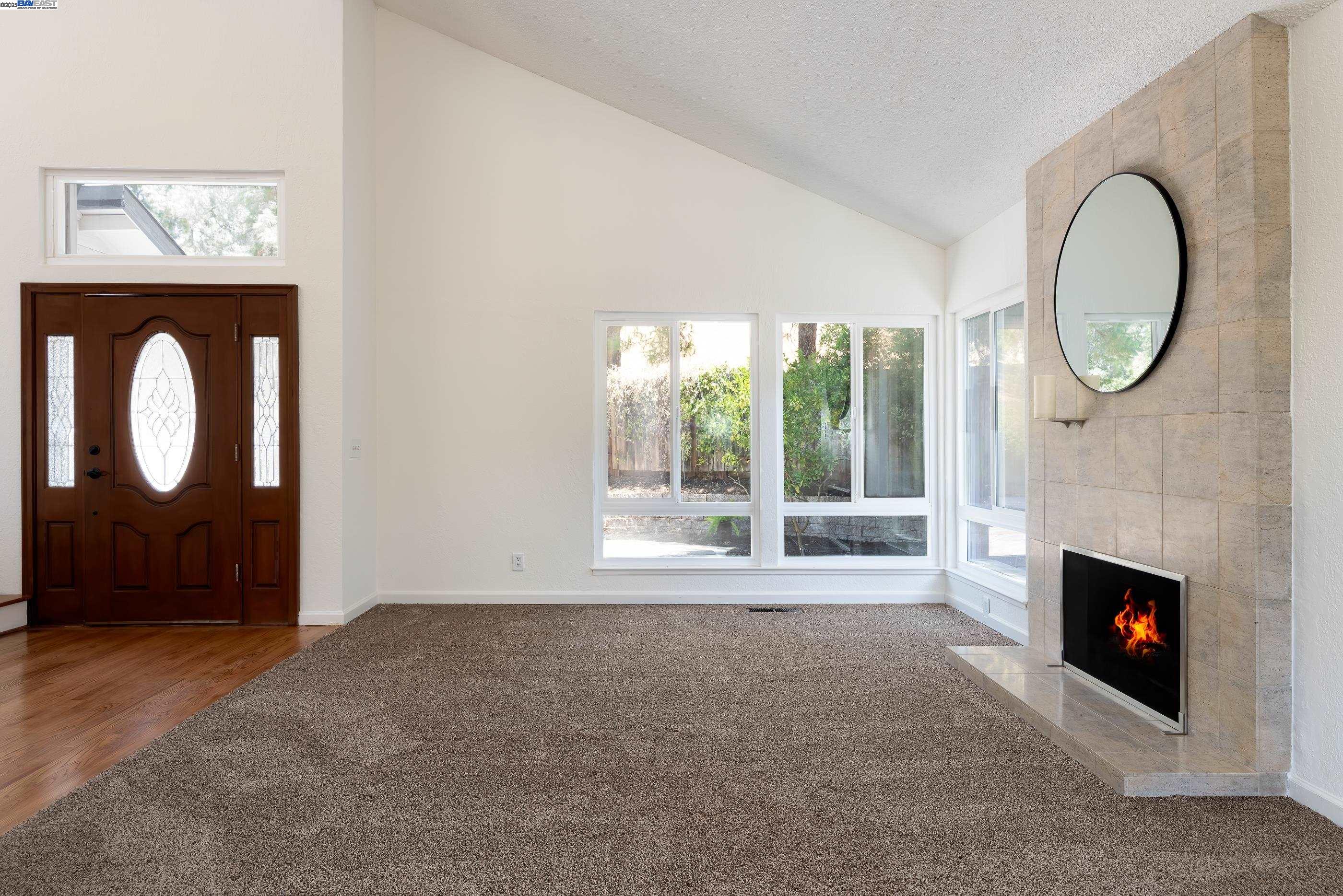 Detail Gallery Image 8 of 42 For 5644 Alhambra Hills Ct, Martinez,  CA 94553 - 4 Beds | 3 Baths