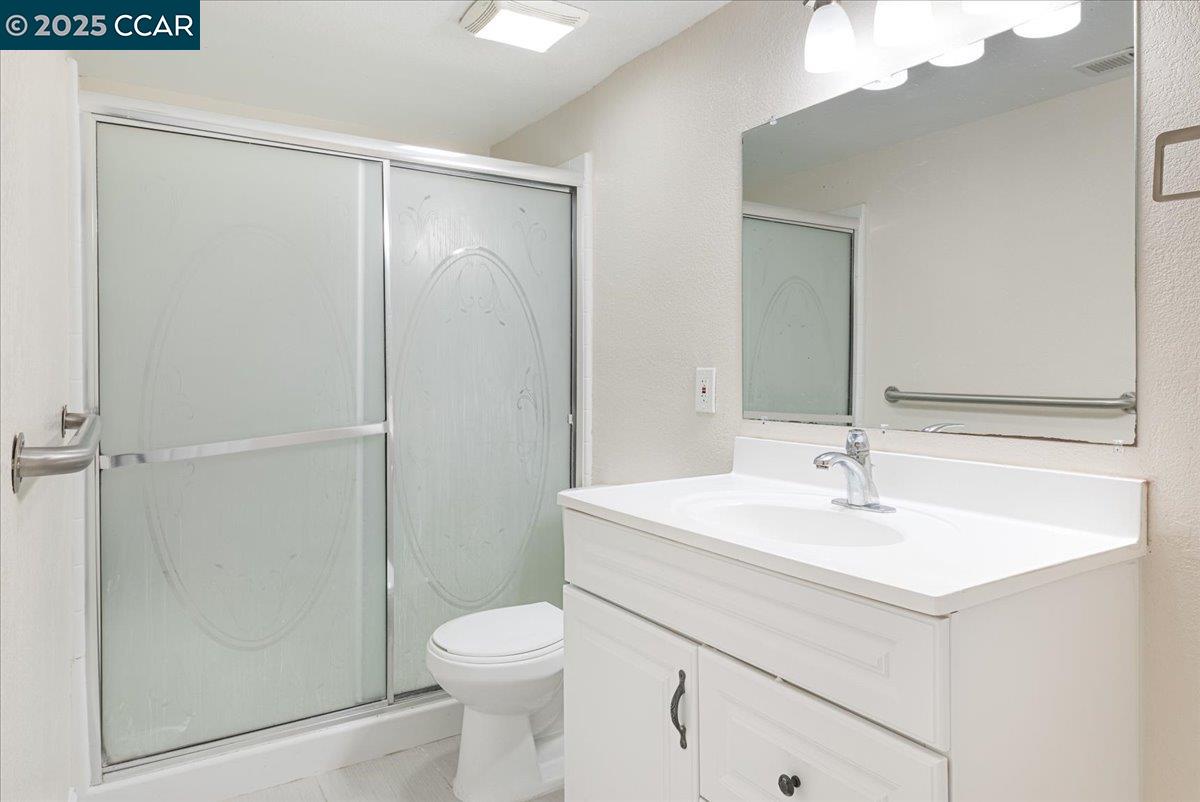 Photo #13: 41106764 Listing: Photo #13