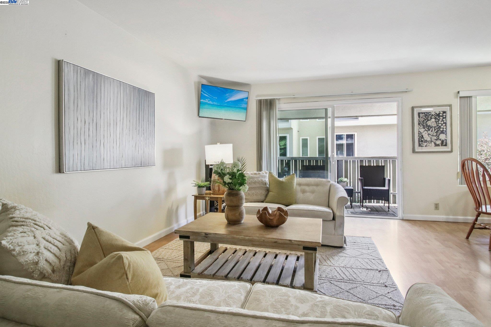 Photo #2: 41106765 Listing 