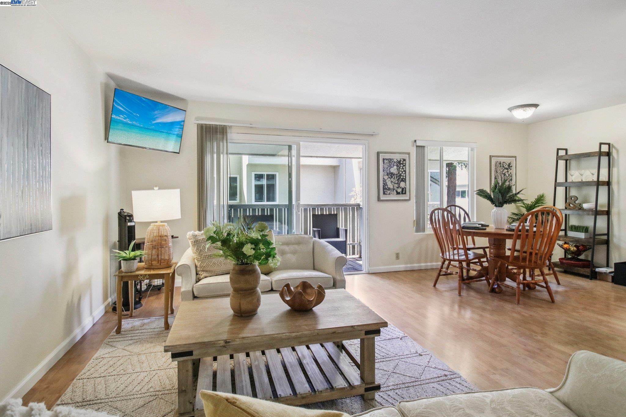 Photo #5: 41106765 Listing 
