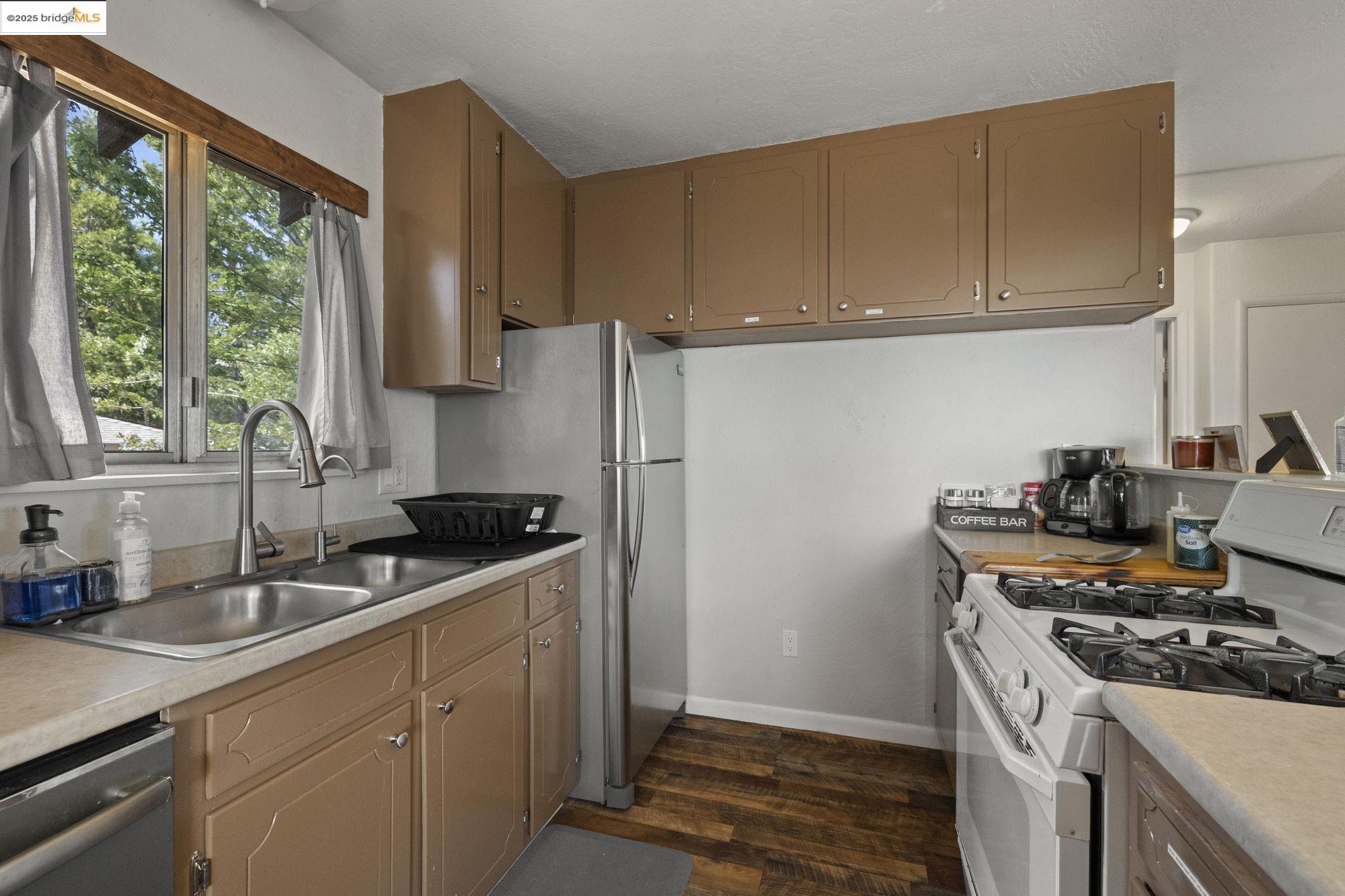 20165 Eastview Dr, Tuolumne, California 95379, 2 Bedrooms Bedrooms, 2 Rooms Rooms,2 BathroomsBathrooms,Residential,For Sale,20165 Eastview Dr,41106770