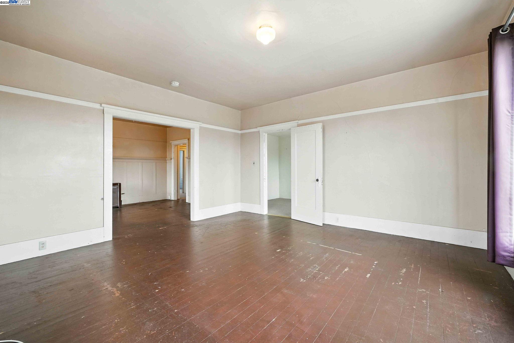 556-558 Alcatraz Ave, Oakland, California 94609, ,Residential Income,For Sale,556-558 Alcatraz Ave,41106772