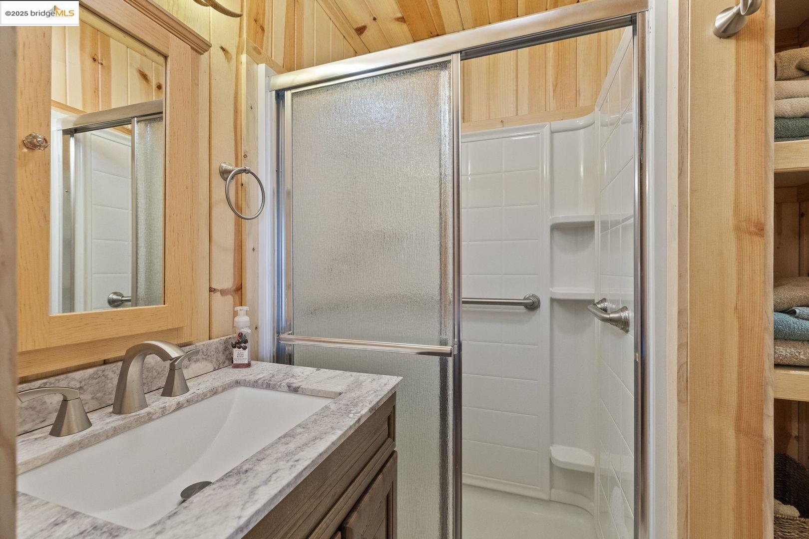 343 Lakeshore DR, Pinecrest, California 95364, 2 Bedrooms Bedrooms, 5 Rooms Rooms,2 BathroomsBathrooms,Residential,For Sale,343 Lakeshore DR,41106775