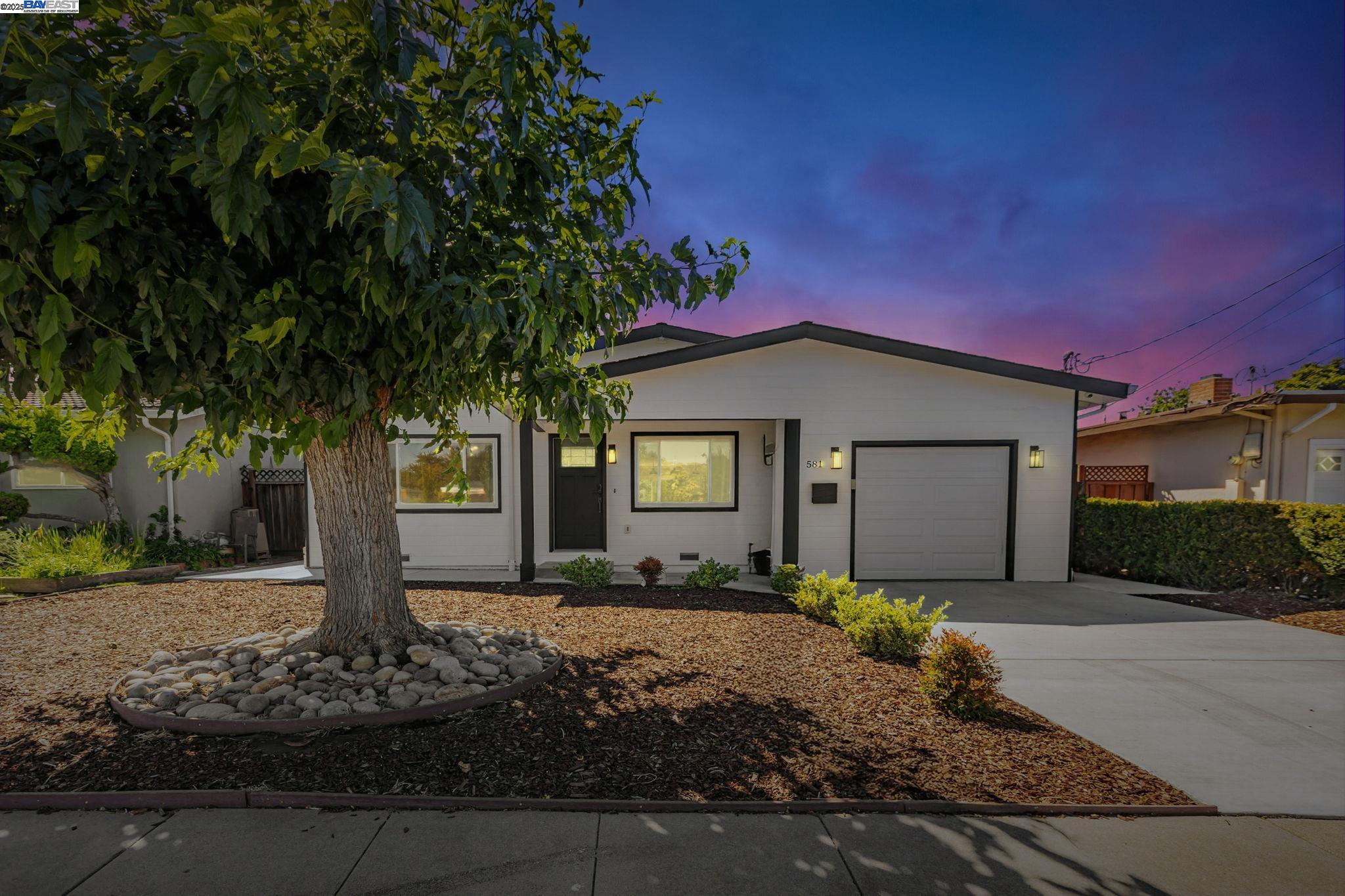 Detail Gallery Image 1 of 1 For 581 Kirk Ave, Sunnyvale,  CA 94085 - 3 Beds | 3 Baths