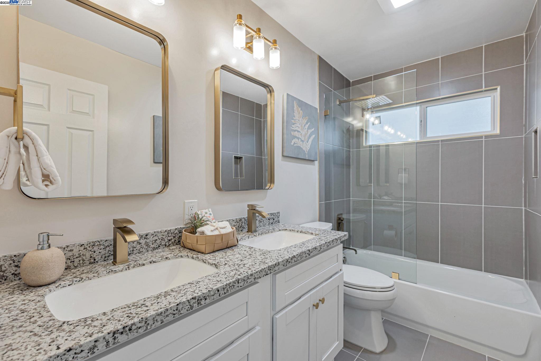 Detail Gallery Image 26 of 36 For 581 Kirk Ave, Sunnyvale,  CA 94085 - 3 Beds | 3 Baths
