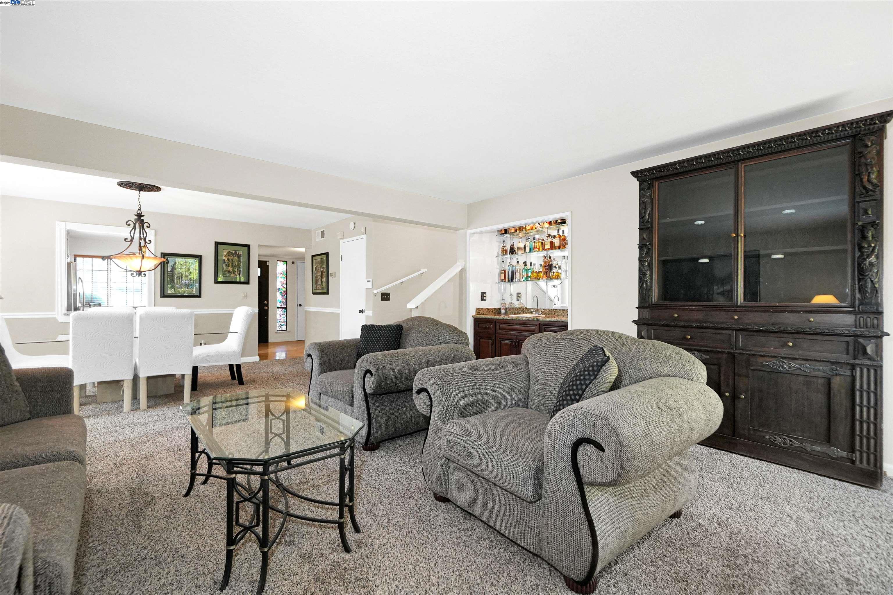Detail Gallery Image 14 of 48 For 627 Alquire Pkwy, Hayward,  CA 94544 - 3 Beds | 2/1 Baths