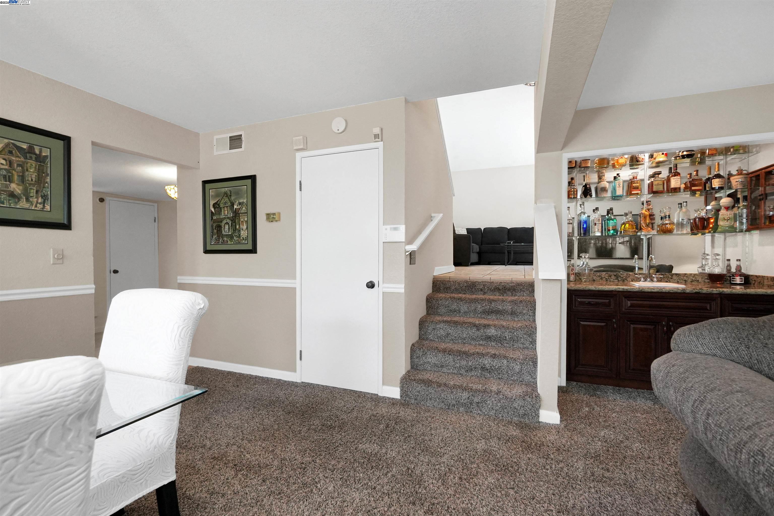 Detail Gallery Image 16 of 48 For 627 Alquire Pkwy, Hayward,  CA 94544 - 3 Beds | 2/1 Baths