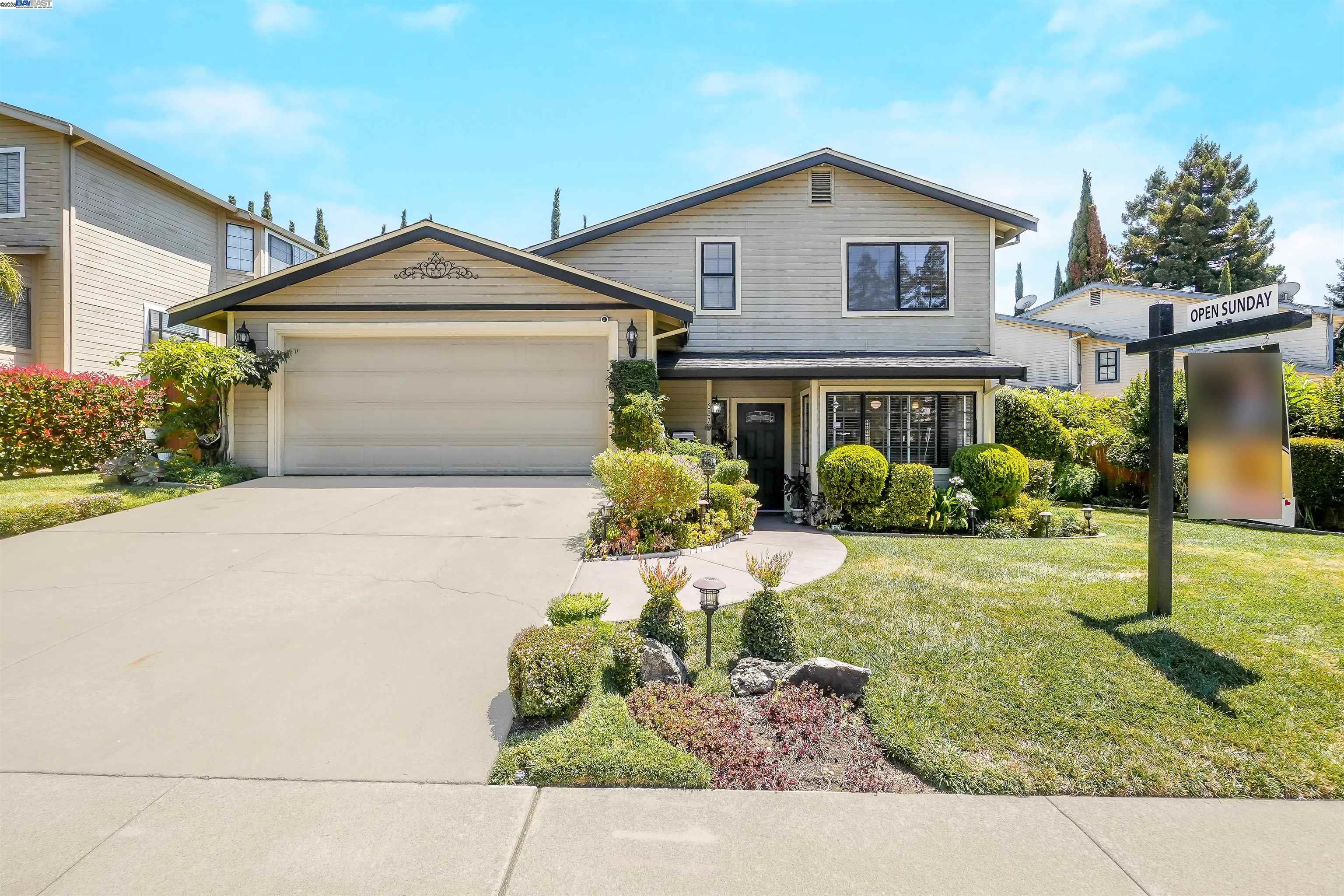 Detail Gallery Image 3 of 48 For 627 Alquire Pkwy, Hayward,  CA 94544 - 3 Beds | 2/1 Baths