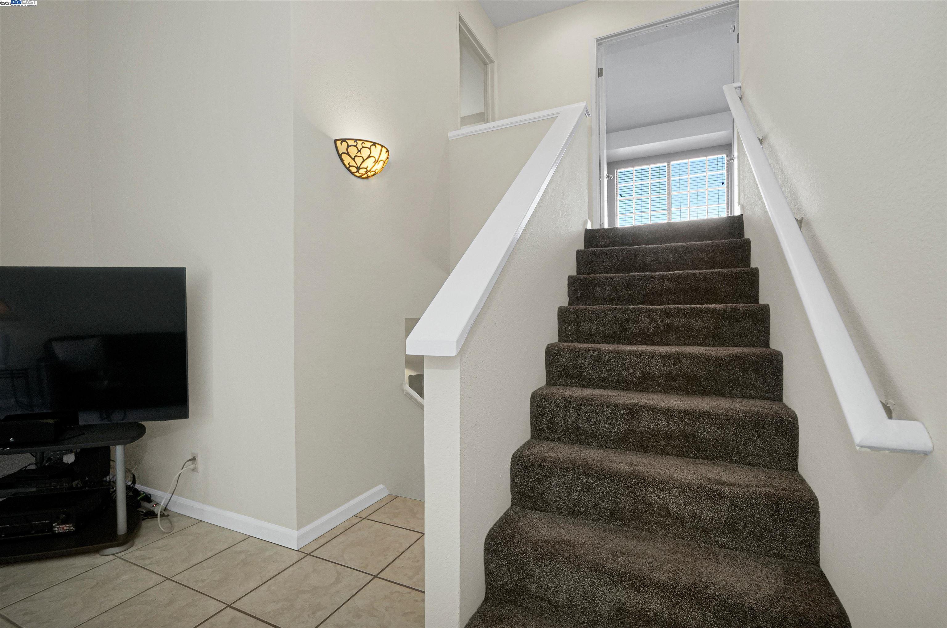 Detail Gallery Image 24 of 48 For 627 Alquire Pkwy, Hayward,  CA 94544 - 3 Beds | 2/1 Baths