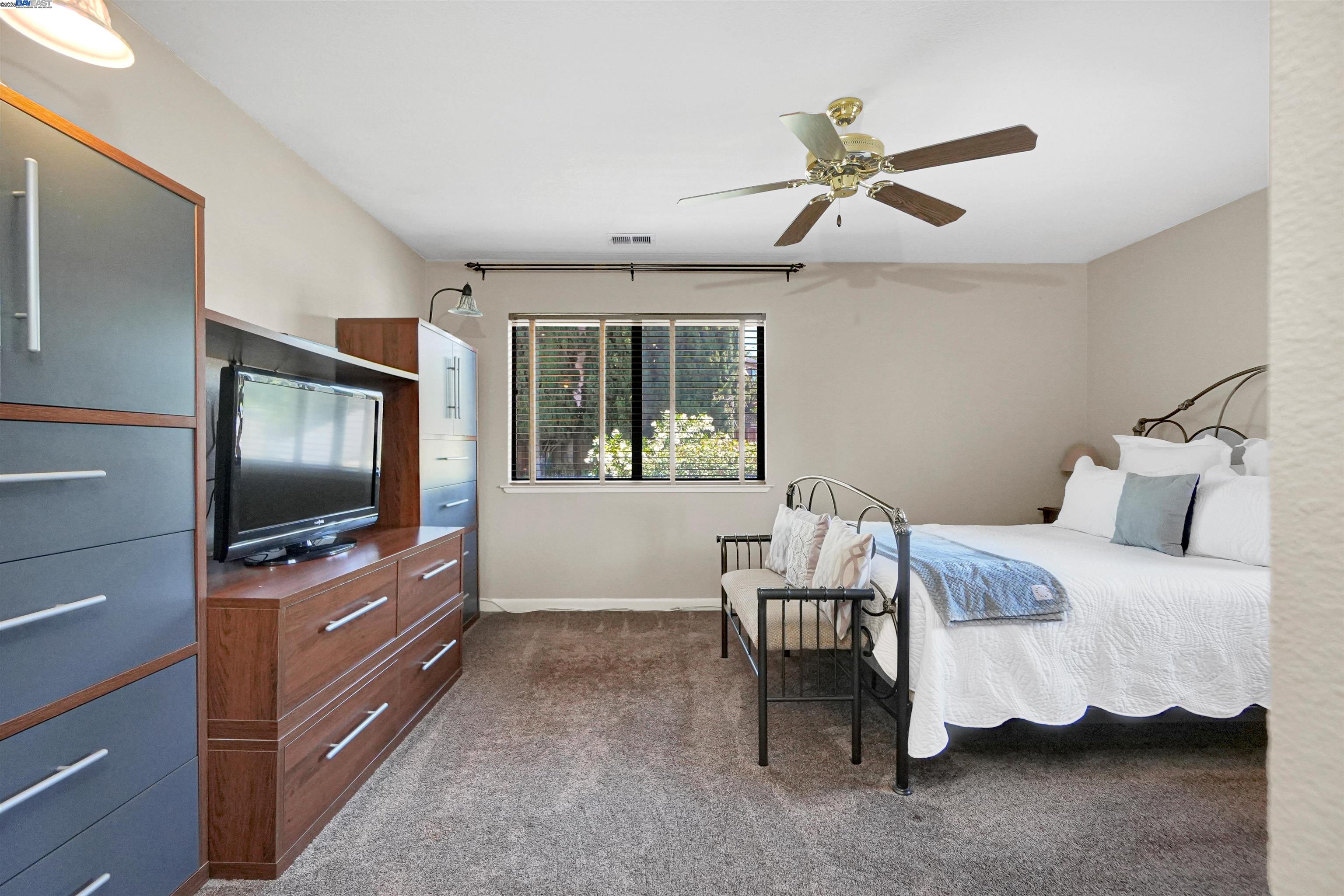 Detail Gallery Image 32 of 48 For 627 Alquire Pkwy, Hayward,  CA 94544 - 3 Beds | 2/1 Baths