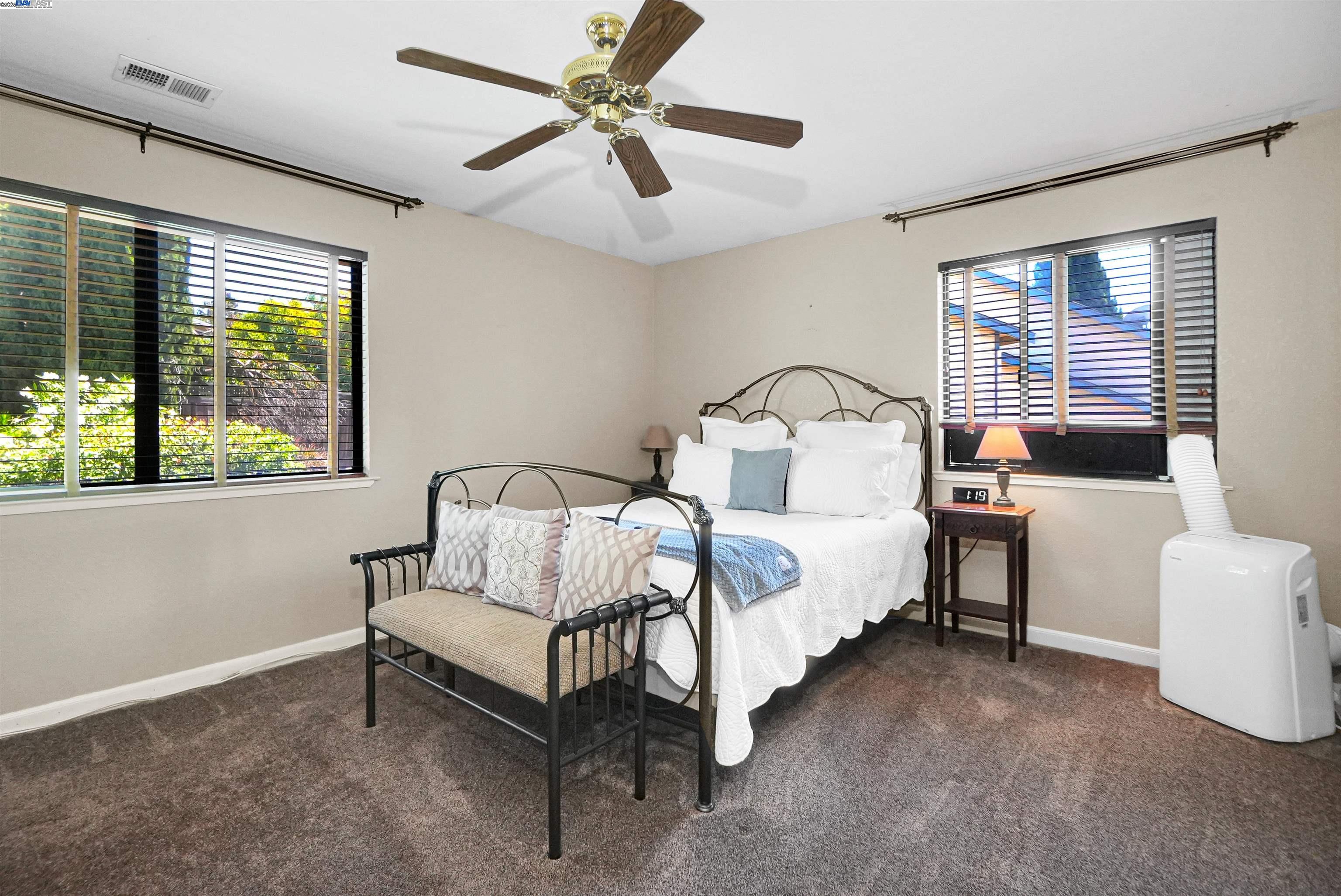 Detail Gallery Image 33 of 48 For 627 Alquire Pkwy, Hayward,  CA 94544 - 3 Beds | 2/1 Baths