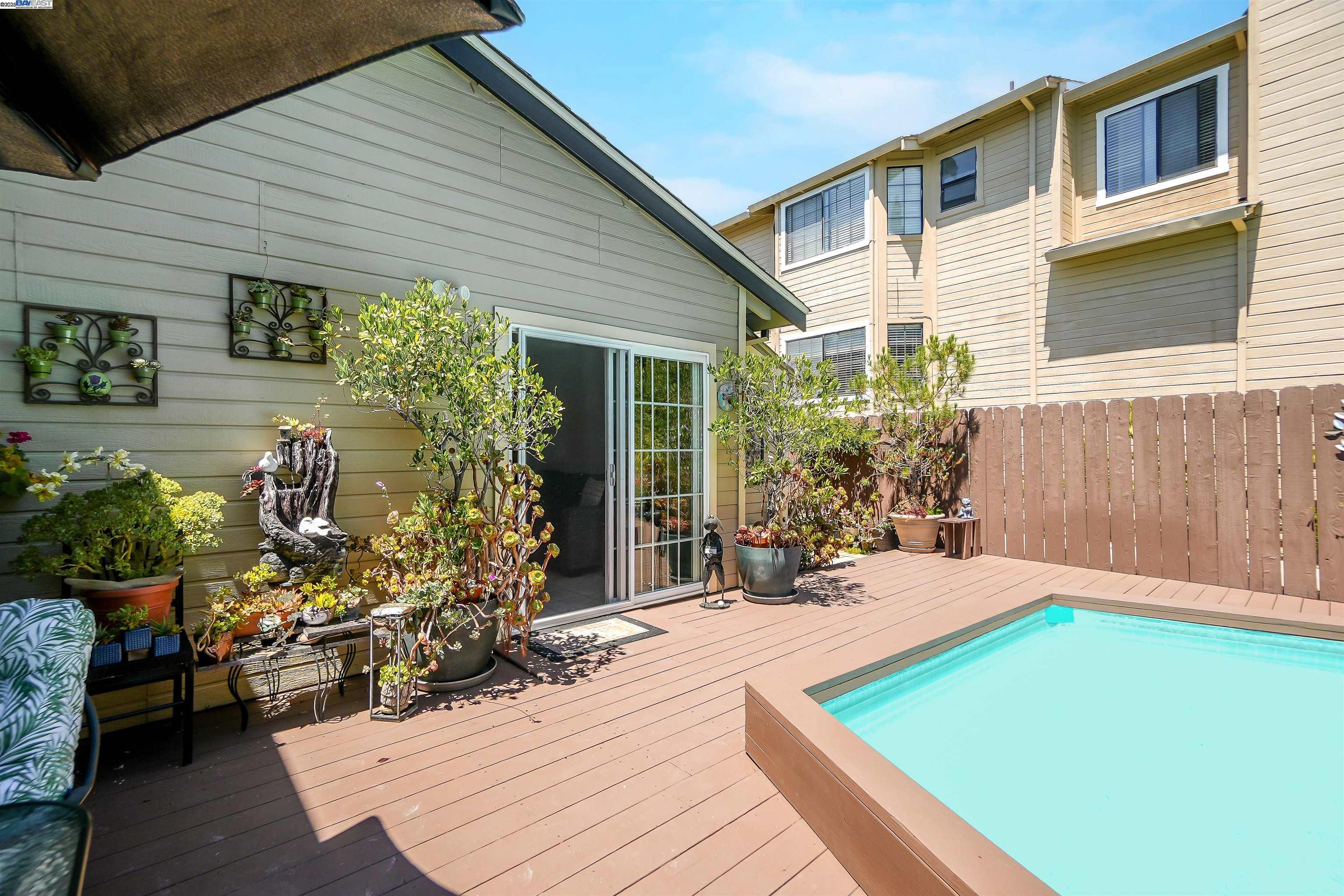 Detail Gallery Image 44 of 48 For 627 Alquire Pkwy, Hayward,  CA 94544 - 3 Beds | 2/1 Baths
