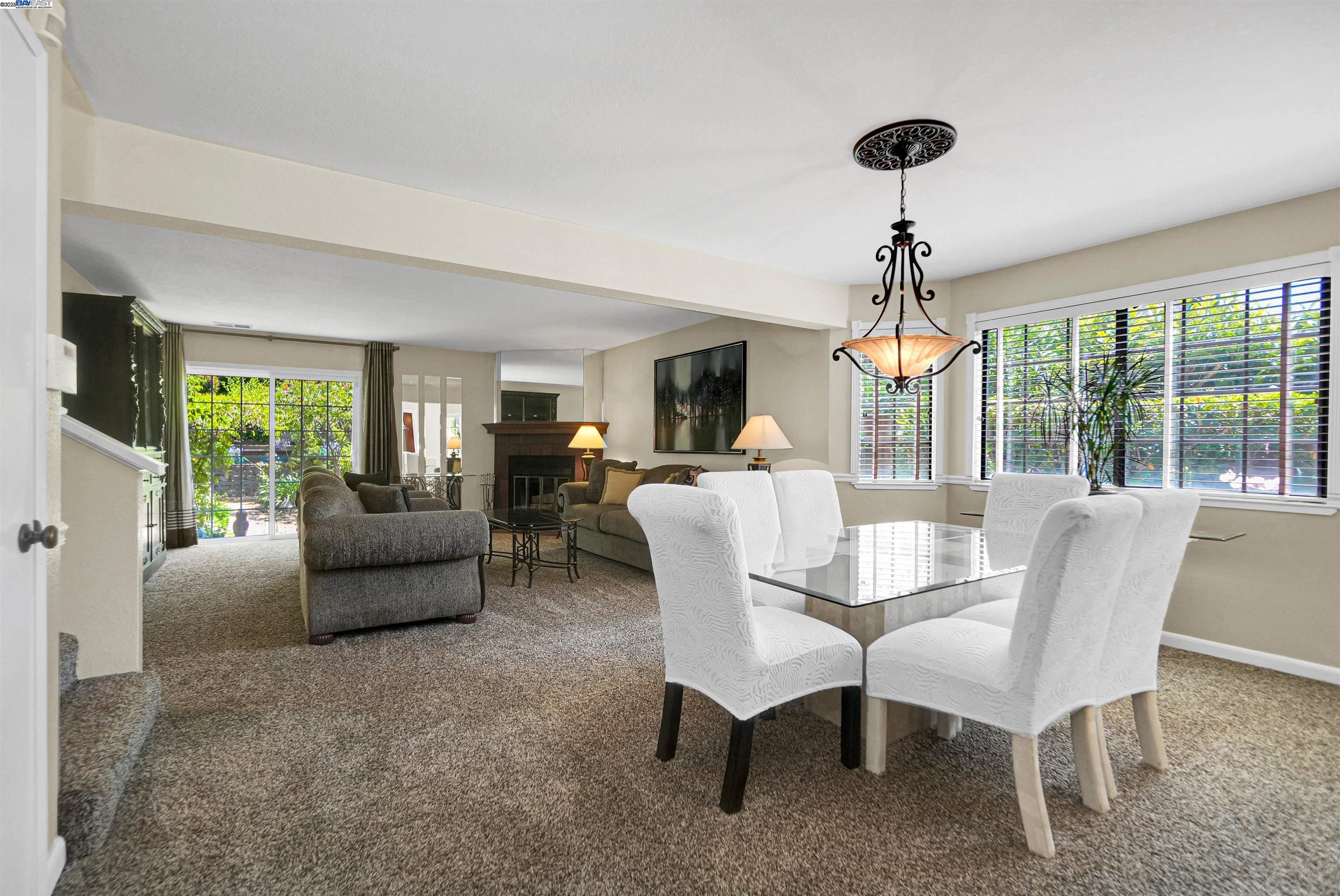 Detail Gallery Image 9 of 48 For 627 Alquire Pkwy, Hayward,  CA 94544 - 3 Beds | 2/1 Baths