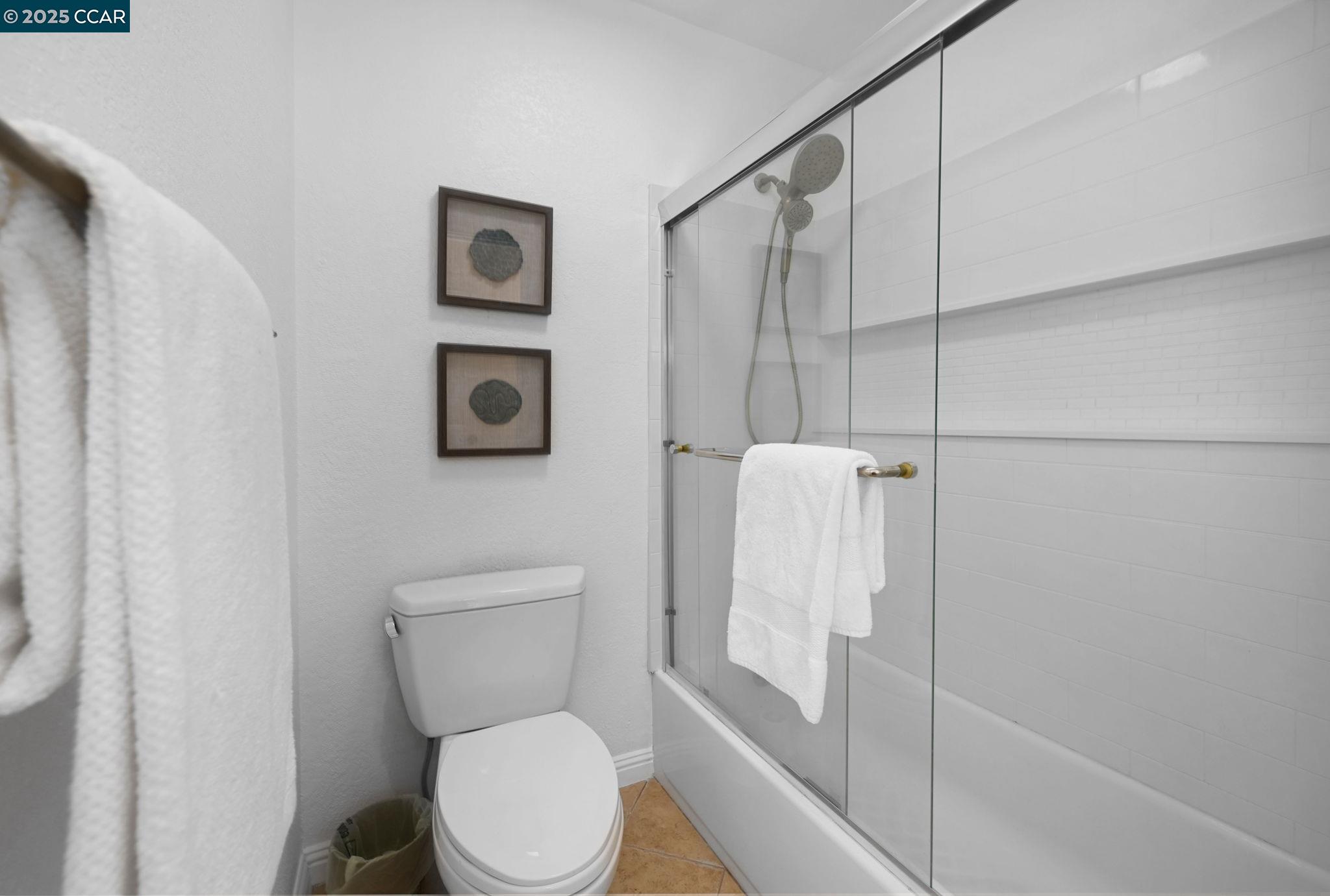Photo #15: 41106782 Listing: Photo #15