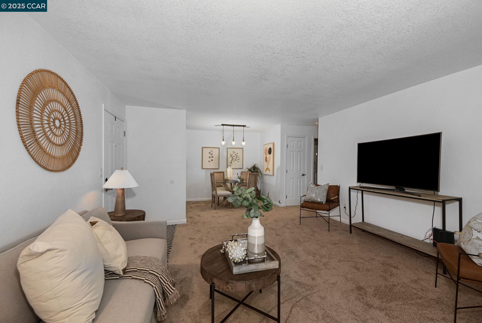 Photo #7: 41106782 Listing: Photo #7