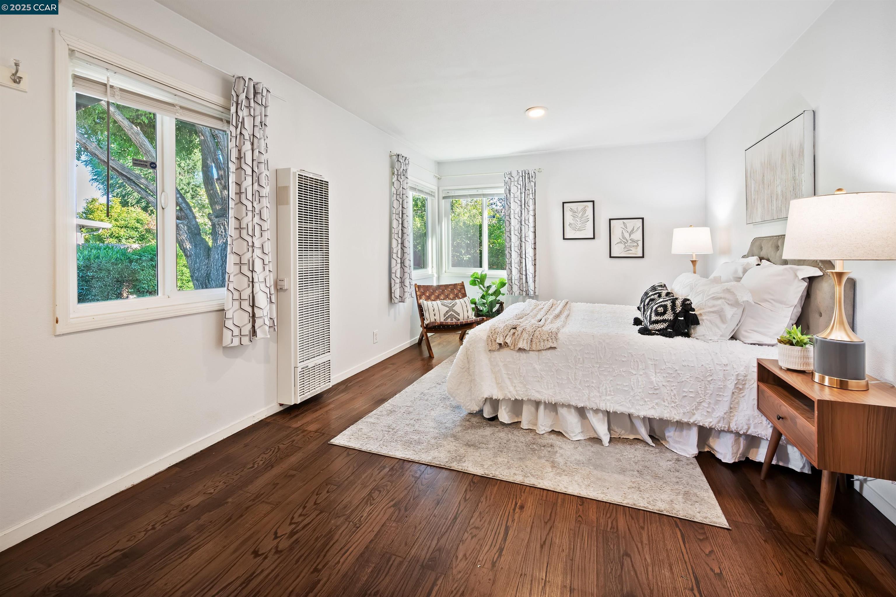 Detail Gallery Image 16 of 27 For 2332 Mountain View Dr, Concord,  CA 94520 - 2 Beds | 1 Baths