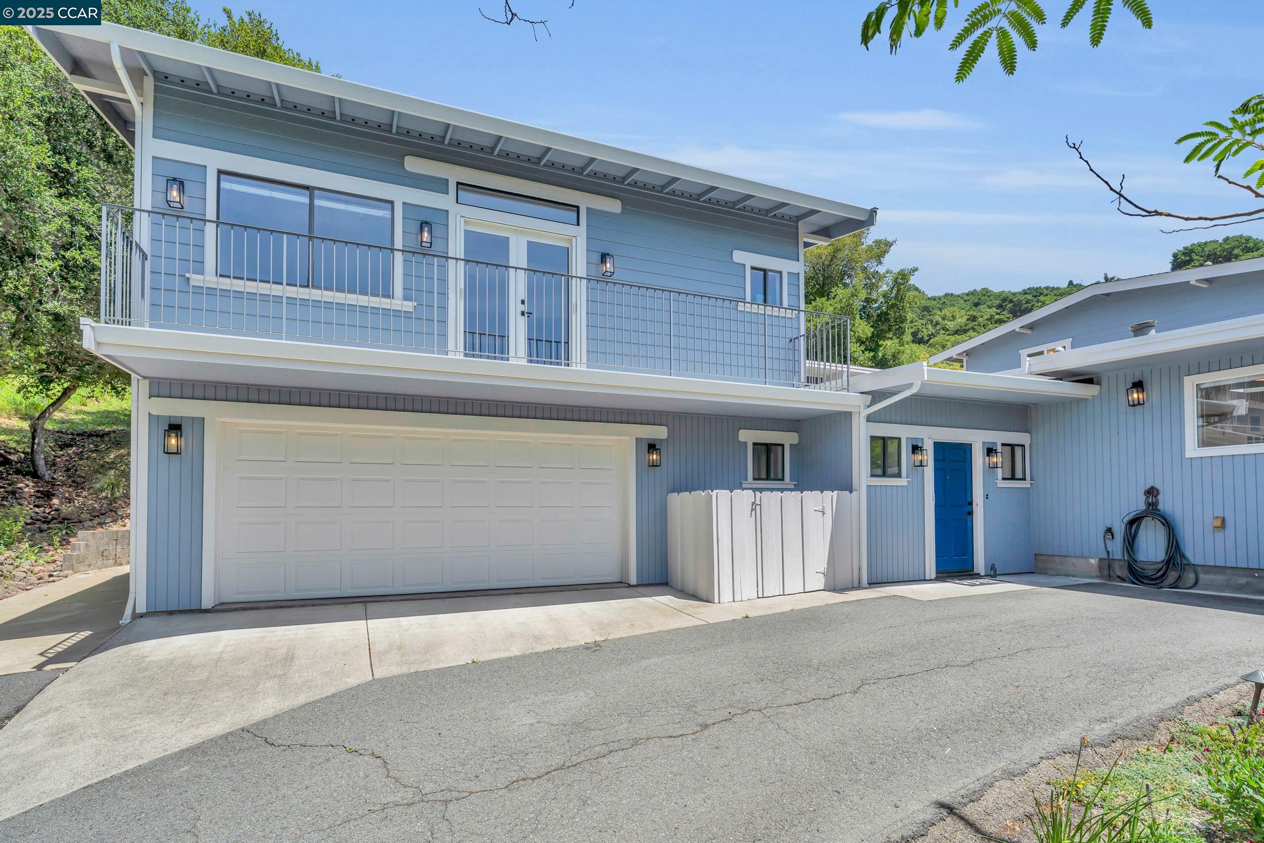 Detail Gallery Image 2 of 37 For 231 Orchard Rd, Orinda,  CA 94563 - 4 Beds | 4 Baths