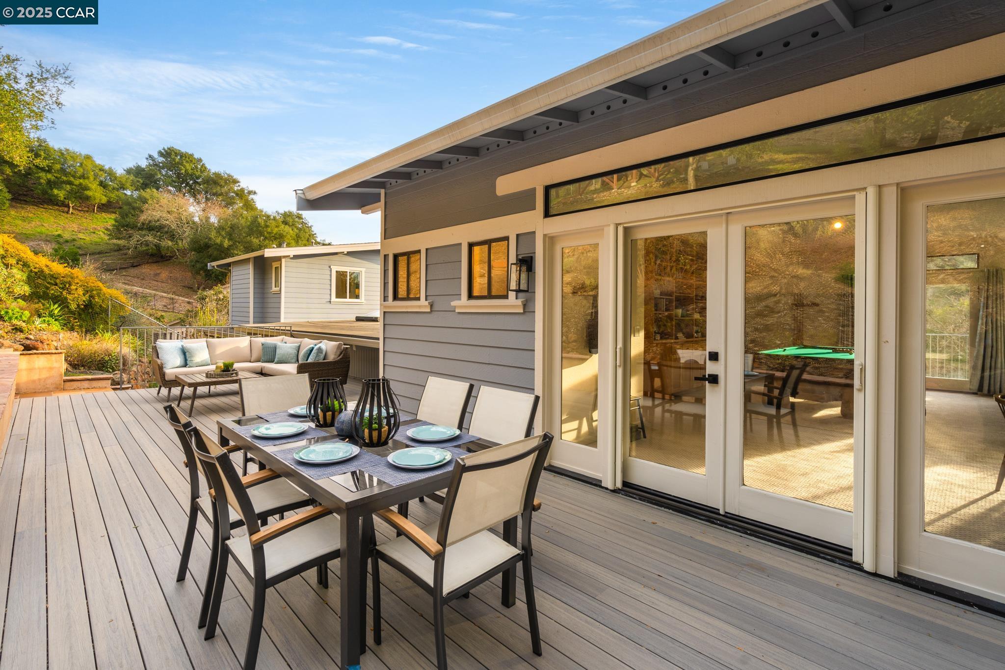 Detail Gallery Image 18 of 37 For 231 Orchard Rd, Orinda,  CA 94563 - 4 Beds | 4 Baths