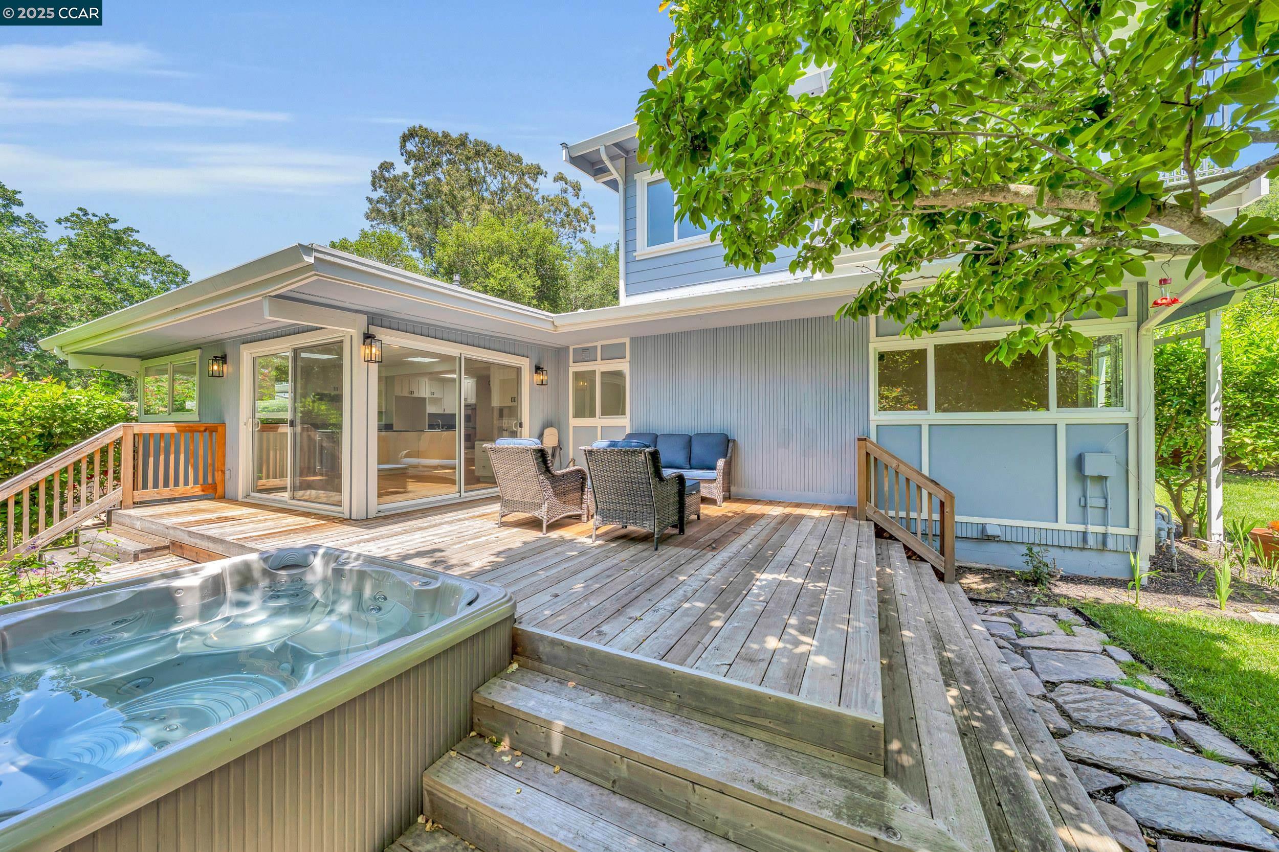 Detail Gallery Image 21 of 37 For 231 Orchard Rd, Orinda,  CA 94563 - 4 Beds | 4 Baths
